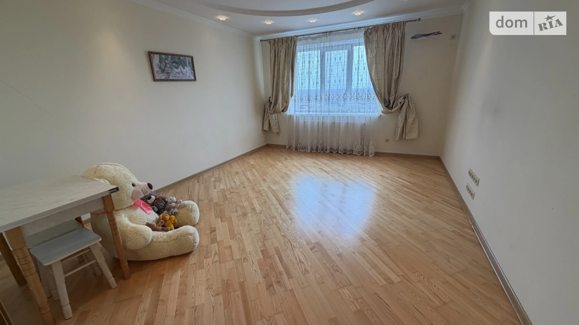 Продається 3-кімнатна квартира 178 кв. м у Хмельницькому, просп. Миру, 84/2А - фото 4