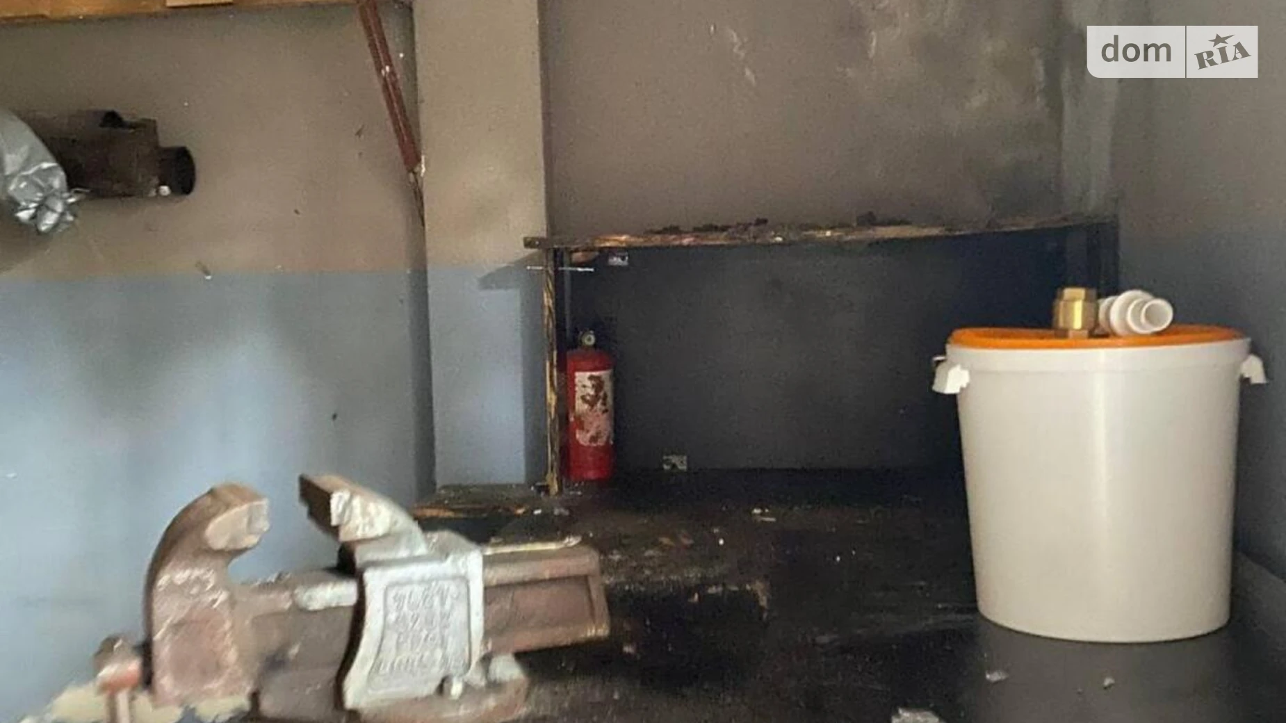 Продается отдельно стоящий гараж универсальный на 52.3 кв. м, цена: 28000 $ - фото 5