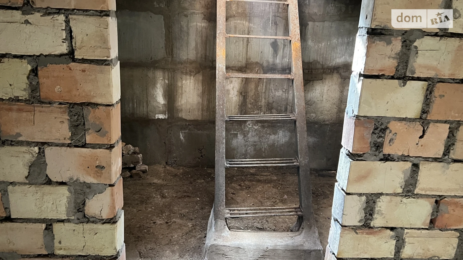 Продается место в гаражном кооперативе под легковое авто на 60 кв. м, цена: 16000 $ - фото 3