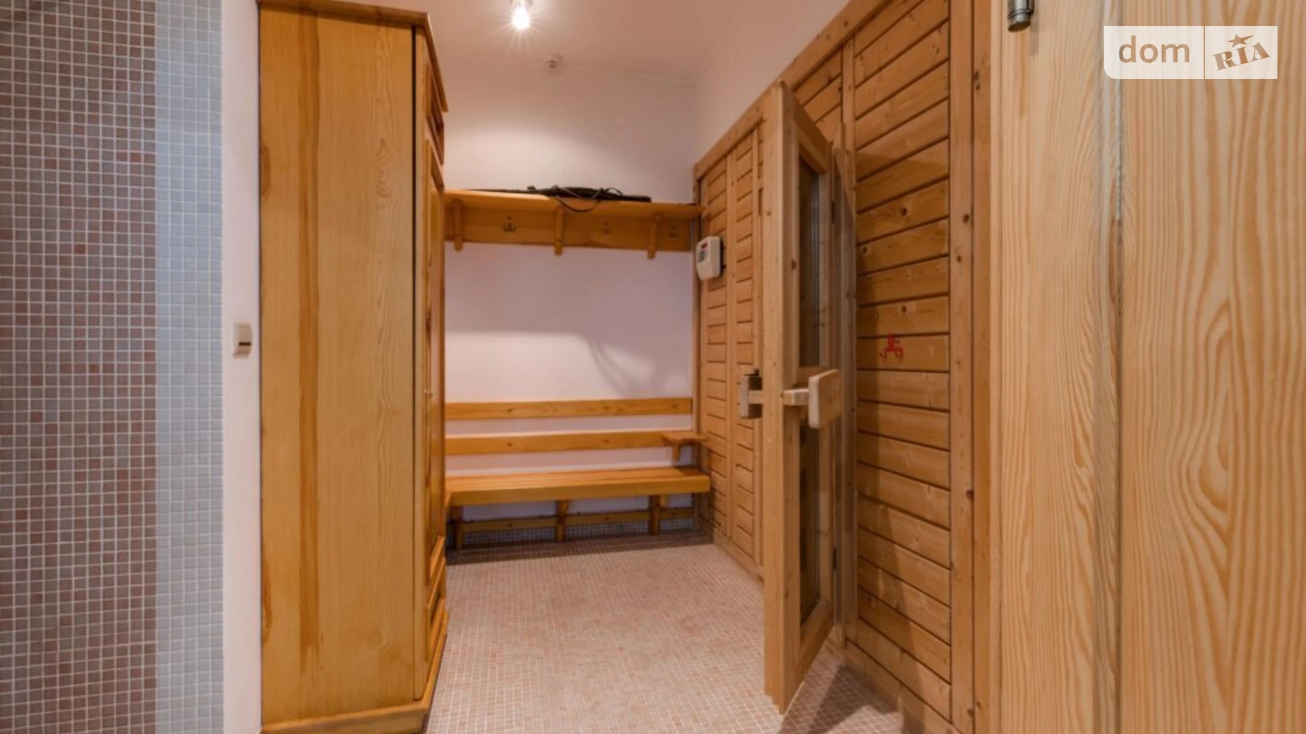 Продается дом на 2 этажа 400 кв. м с гаражом, цена: 265000 $ - фото 4