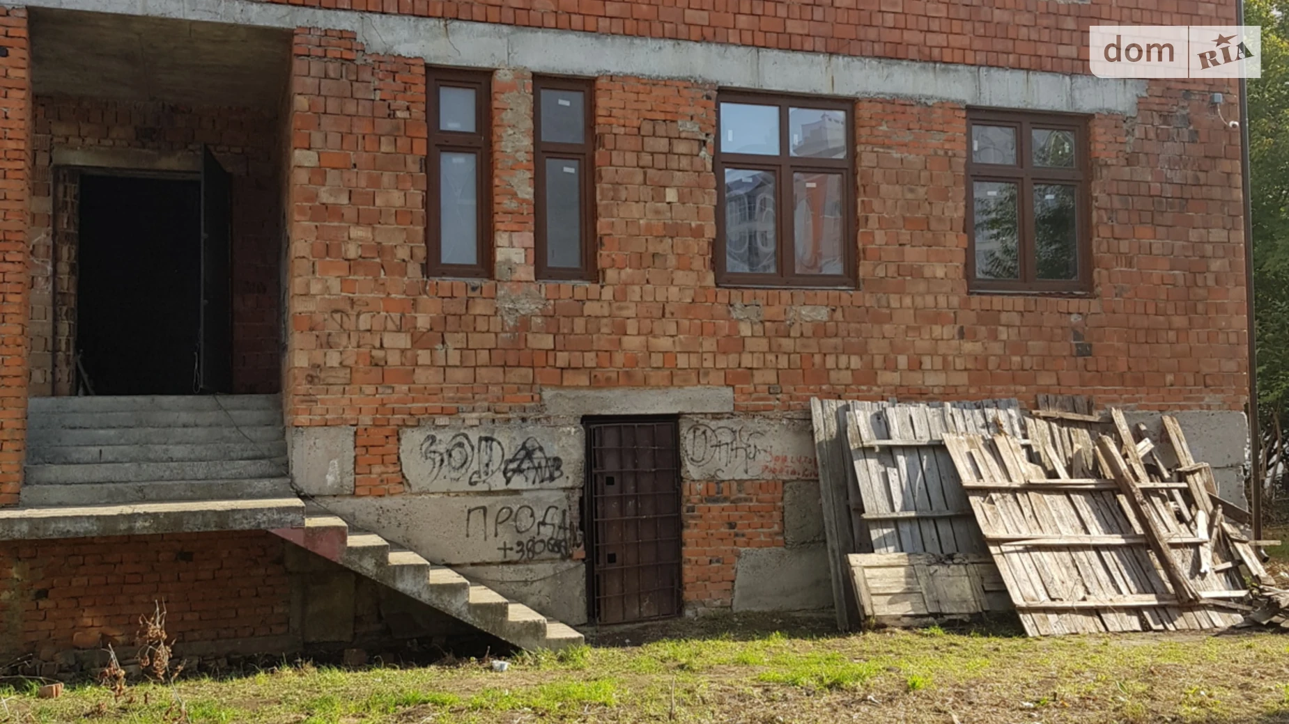 Продается 5-комнатная квартира 211 кв. м в Черновцах, цена: 99999 $ - фото 2