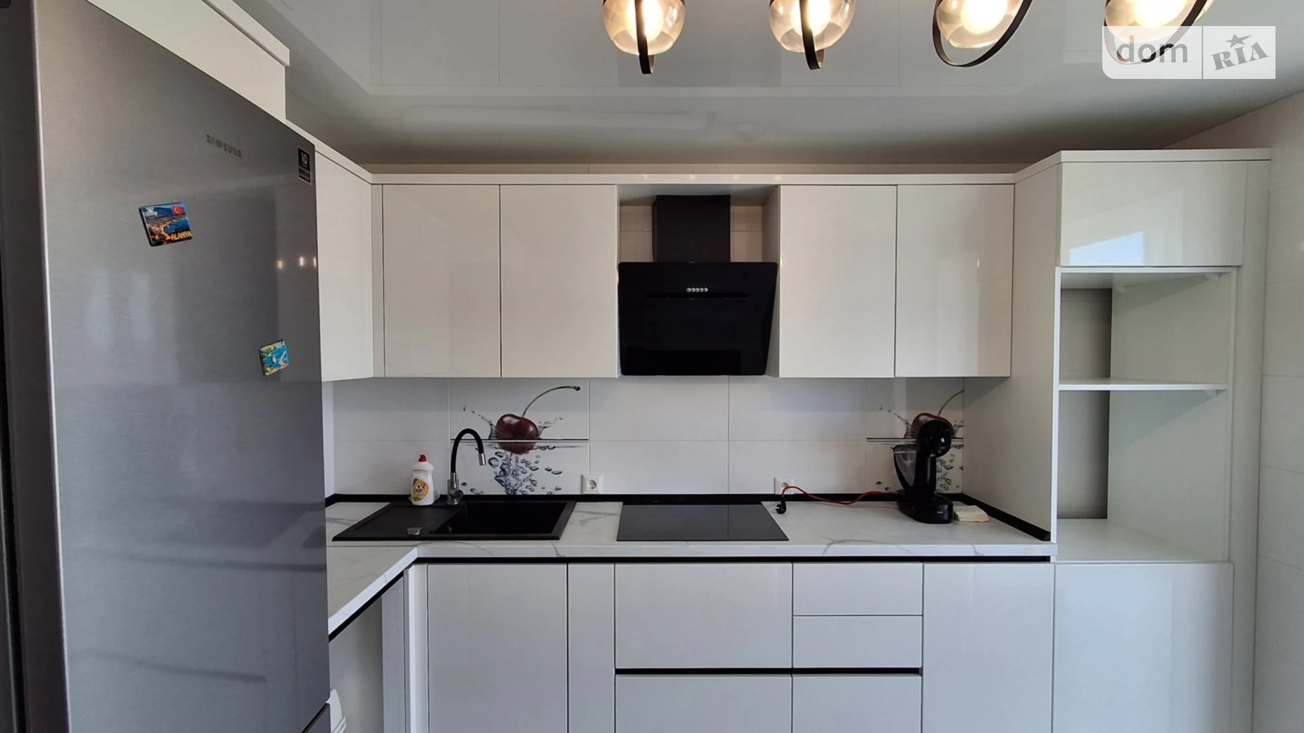 Продается 3-комнатная квартира 92 кв. м в Великой Березовице, ул. Зелёная - фото 3