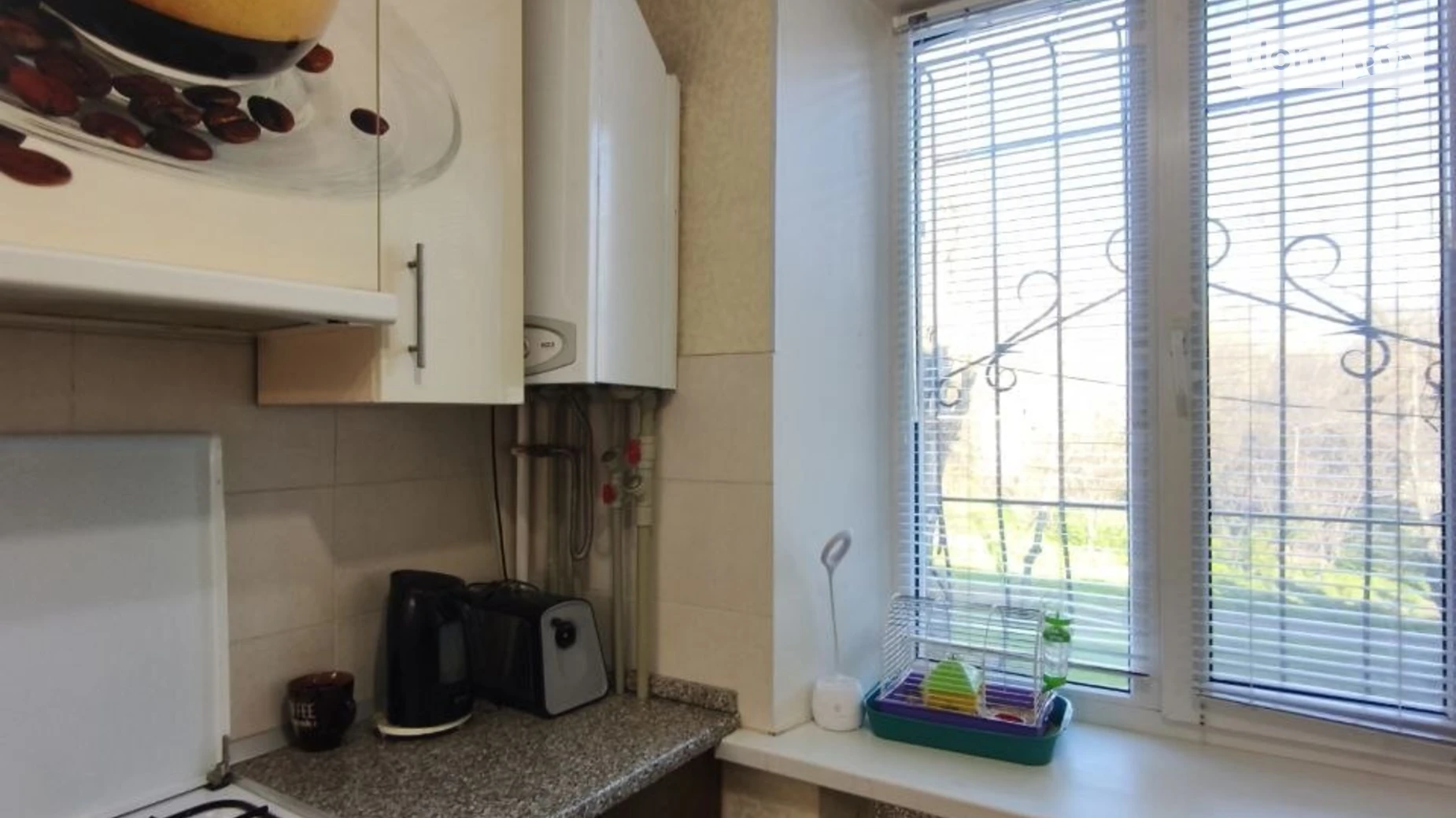 Продається 3-кімнатна квартира 56 кв. м у Кам'янському, вул. Квітів, 8 - фото 3