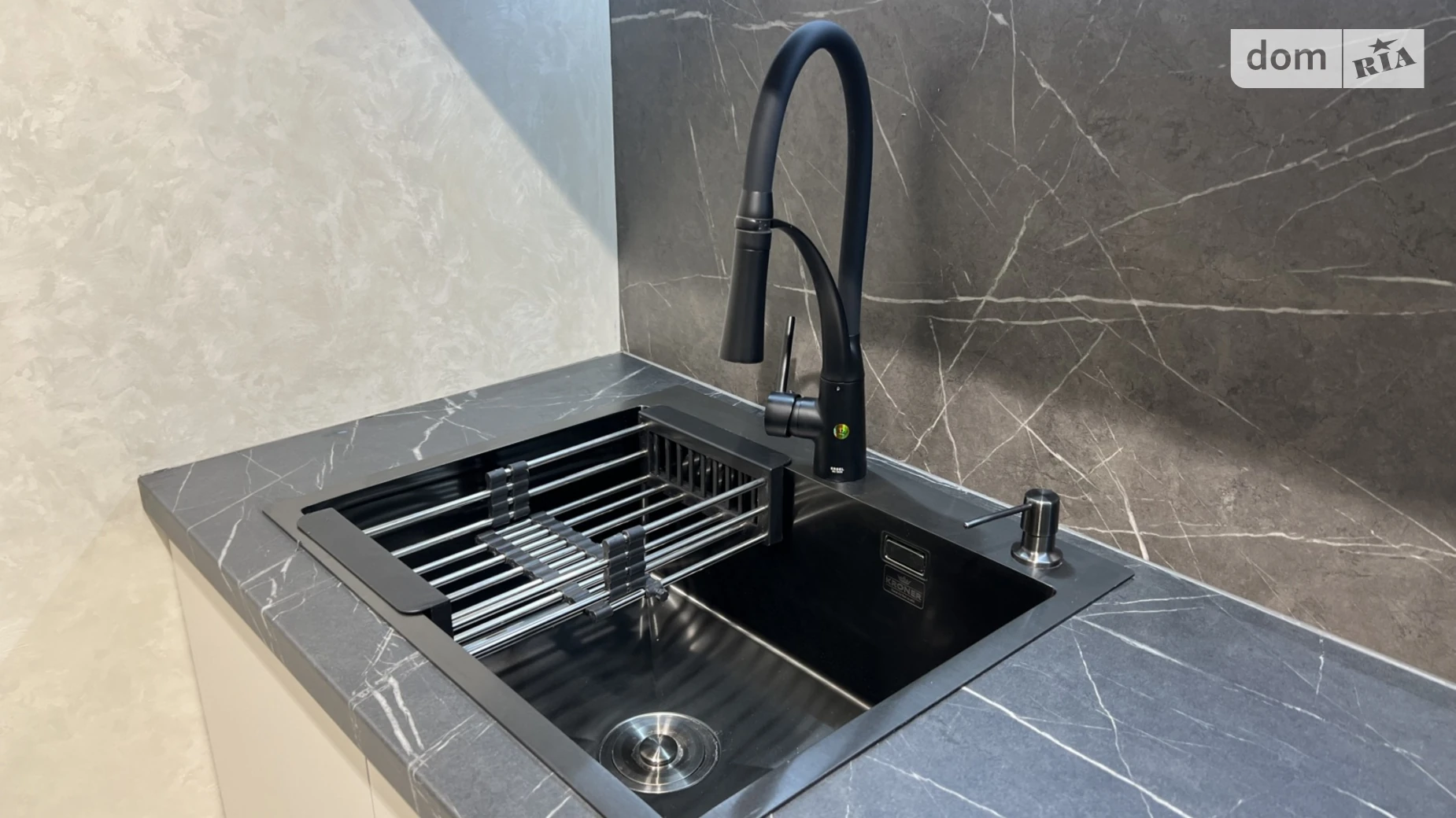 2-комнатная квартира 67 кв. м в Тернополе, цена: 95000 $ - фото 4