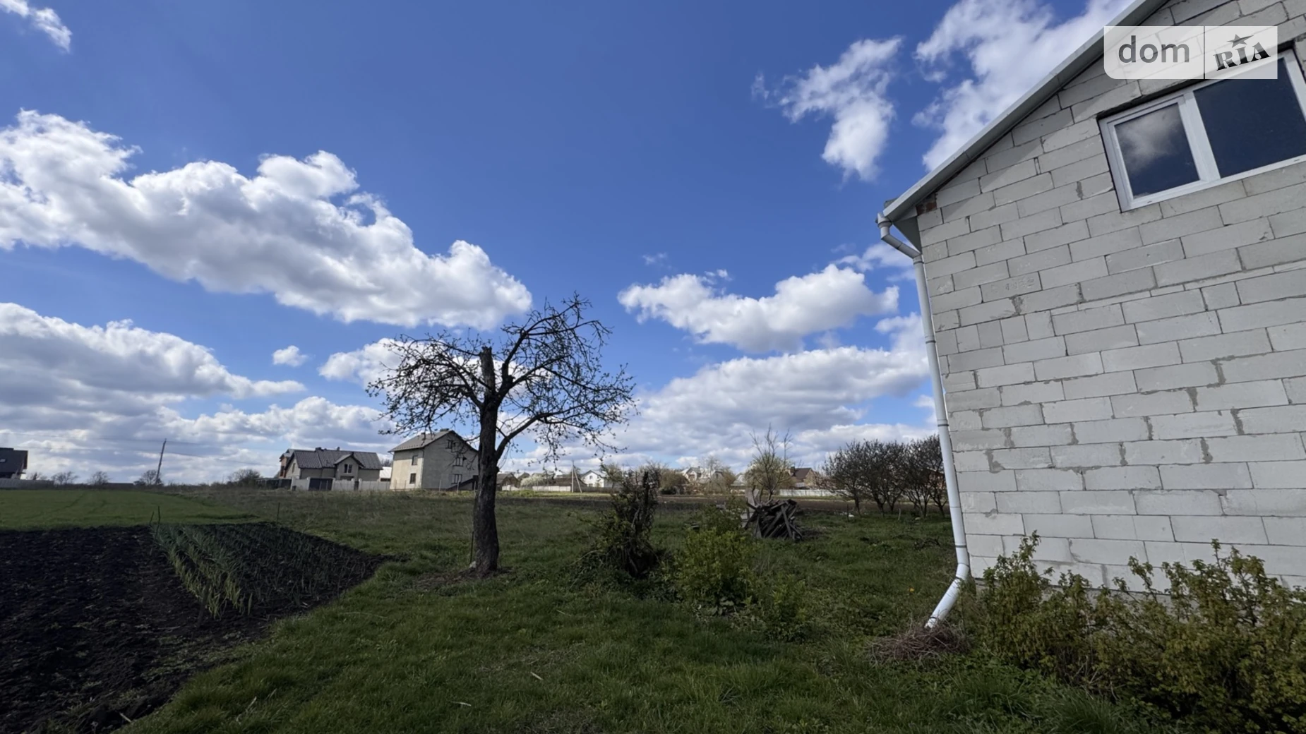 Продается дом на 2 этажа 182.5 кв. м с мансардой, цена: 75000 $ - фото 3