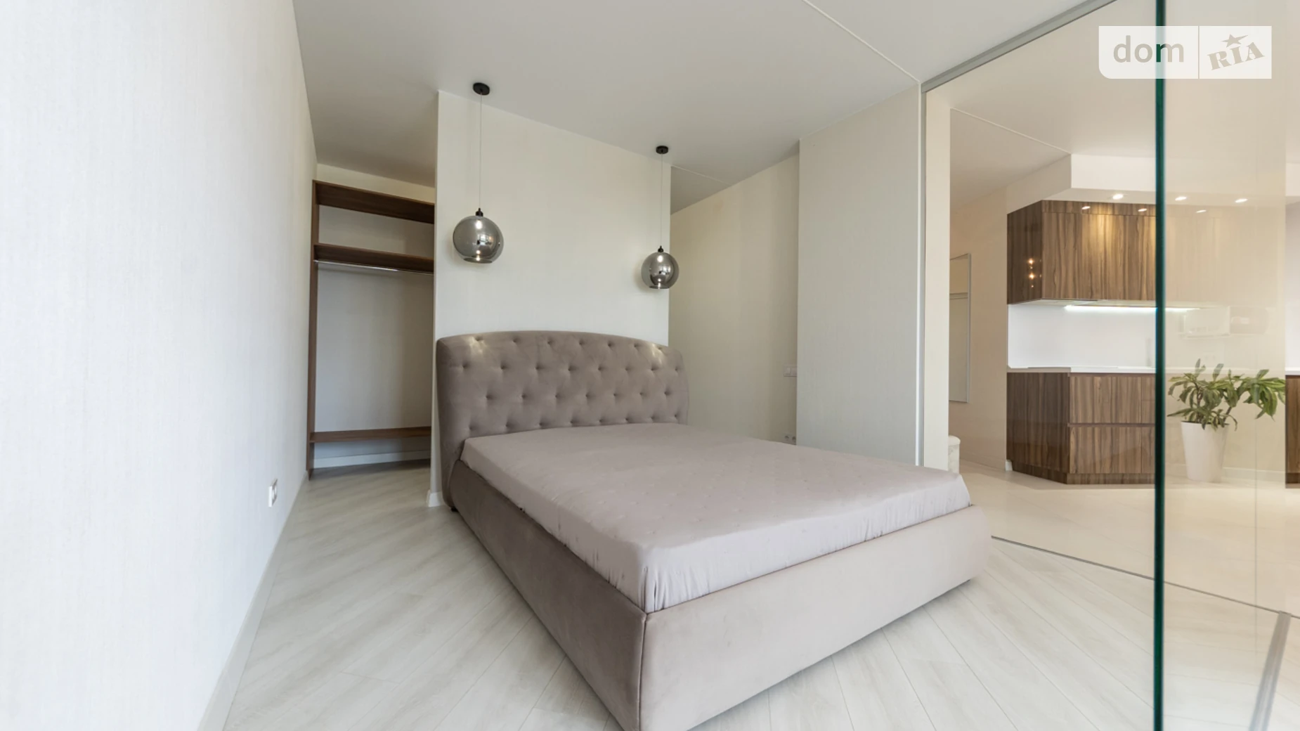 Сдается в аренду 1-комнатная квартира 60 кв. м в Киеве, просп. Академика Глушкова, 9В - фото 4