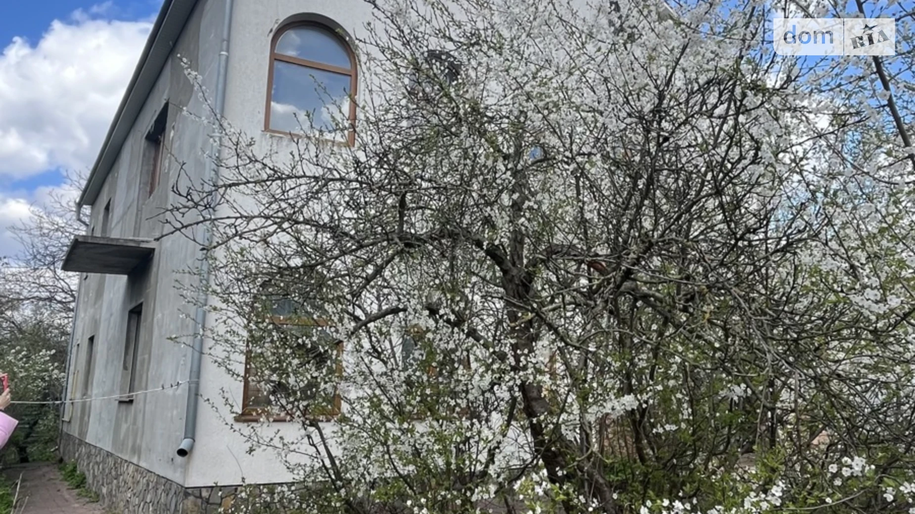 Продается дом на 2 этажа 269 кв. м с мансардой, цена: 85000 $ - фото 2