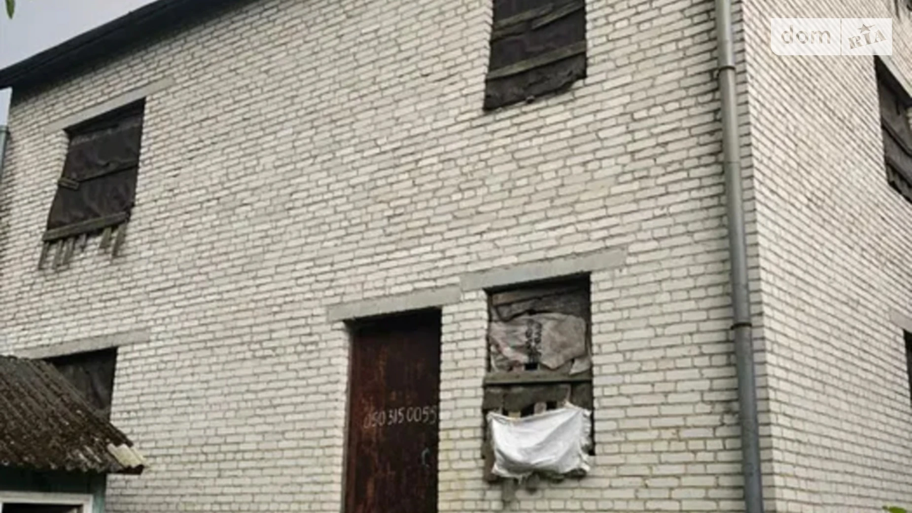 Продается дом на 3 этажа 300 кв. м с гаражом, цена: 120000 $ - фото 3