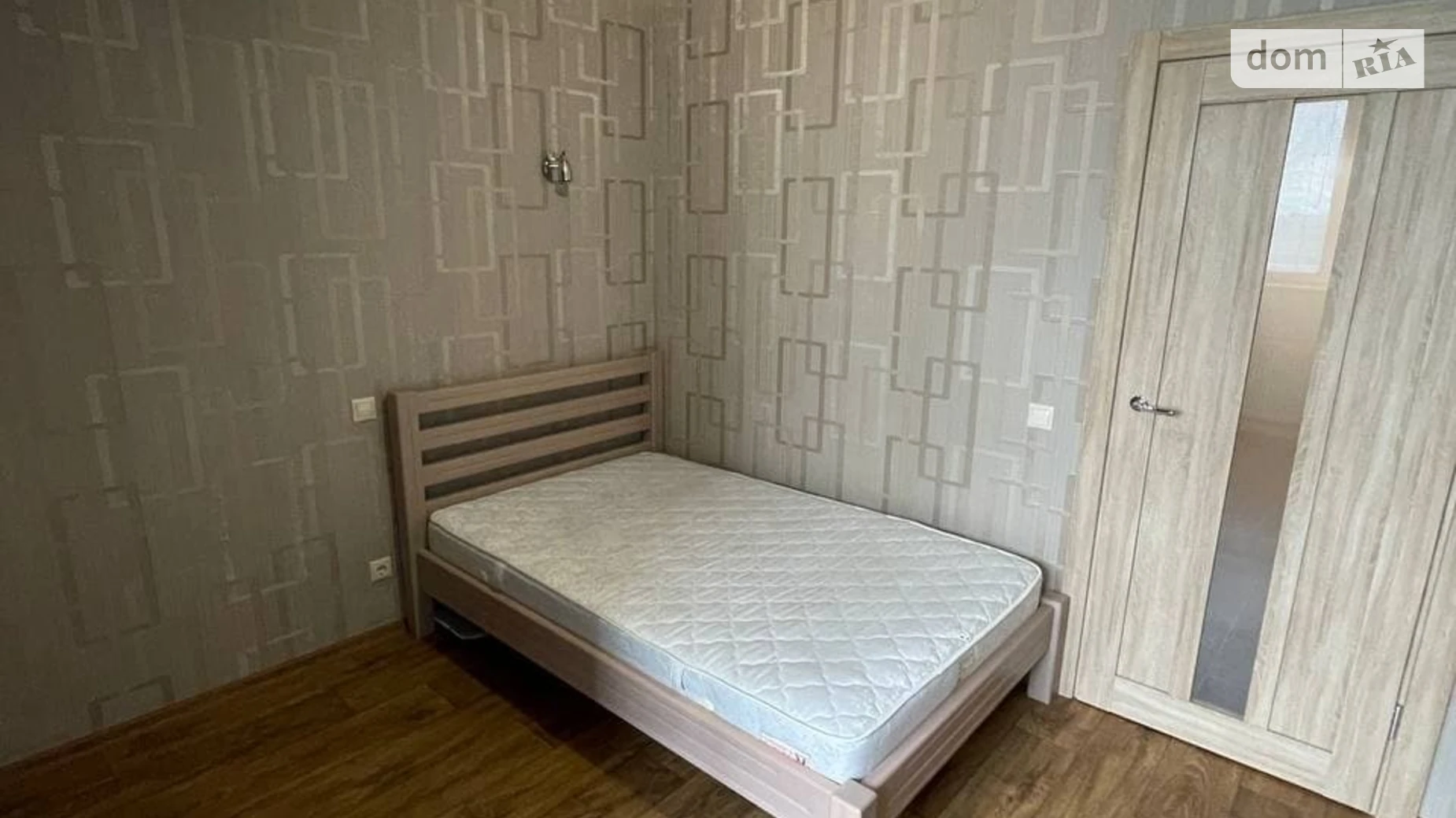 Продается 1-комнатная квартира 77.5 кв. м в Чернигове, просп. Победы - фото 5