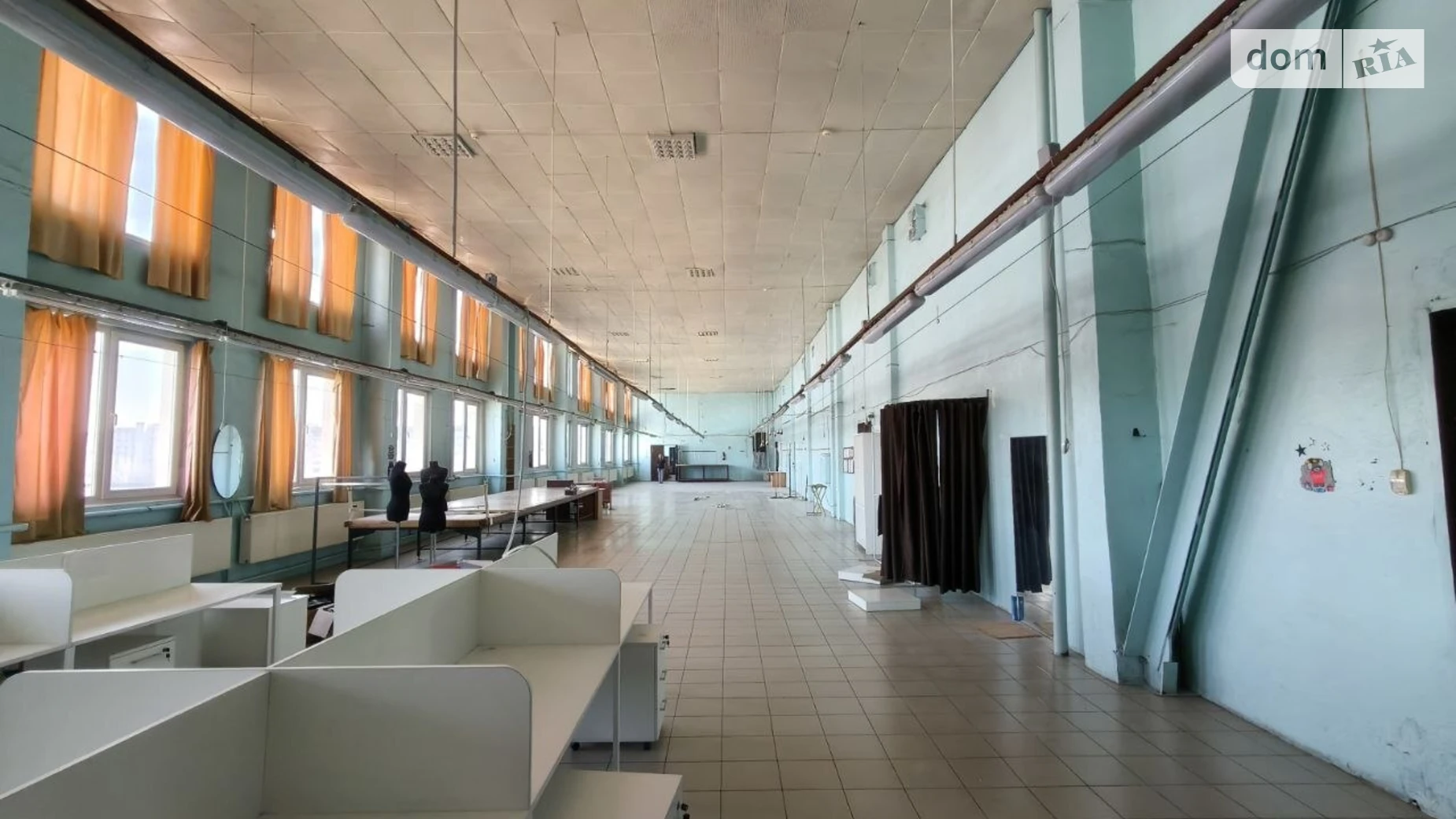 Продається приміщення вільного призначення 626.56 кв. м в 4-поверховій будівлі, цена: 93984 грн - фото 3