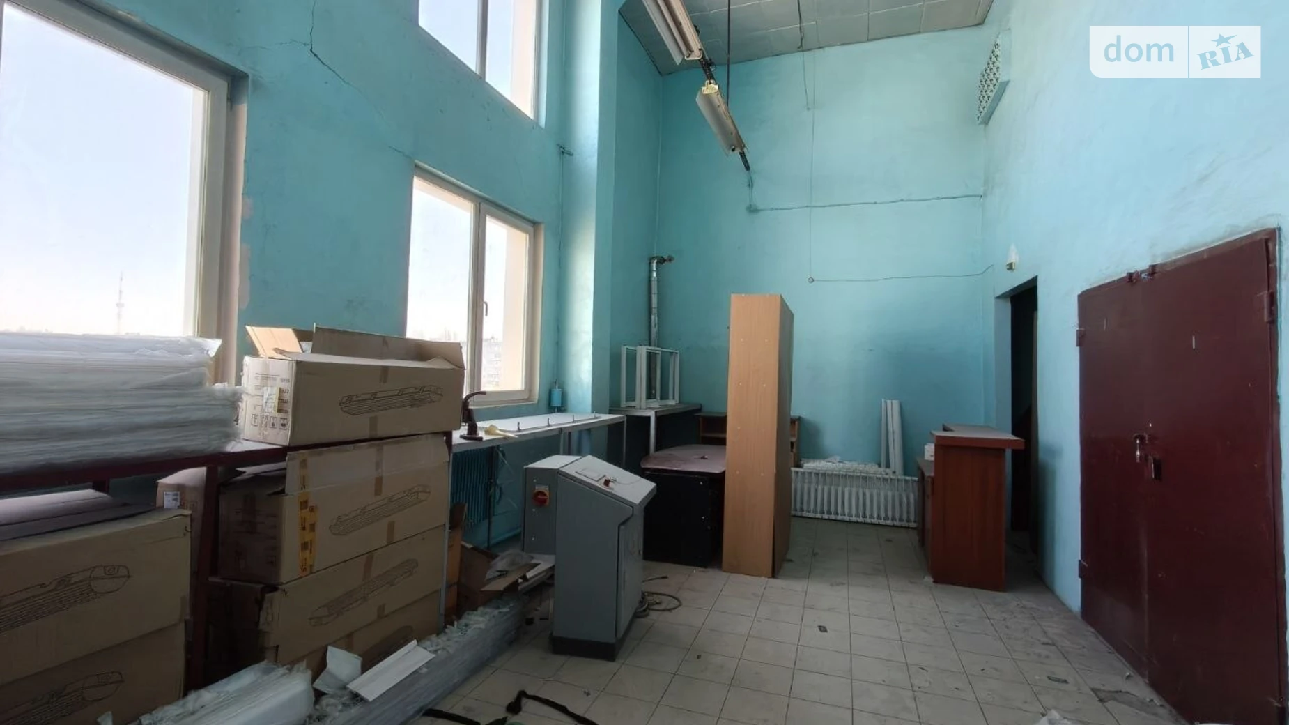 Продається приміщення вільного призначення 626.56 кв. м в 4-поверховій будівлі, цена: 93984 грн - фото 4