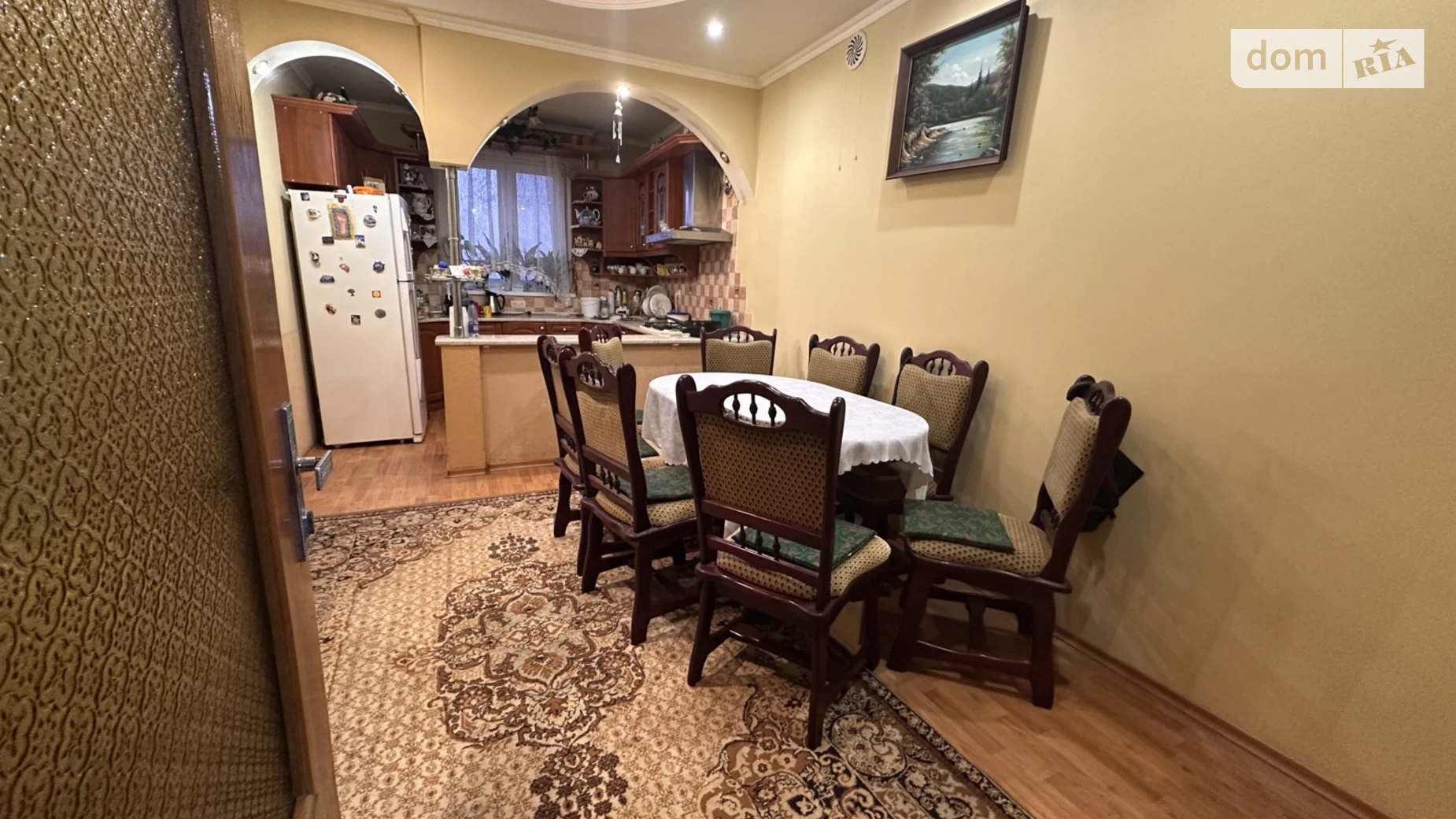 Продается дом на 2 этажа 291.6 кв. м с участком, цена: 160000 $ - фото 2