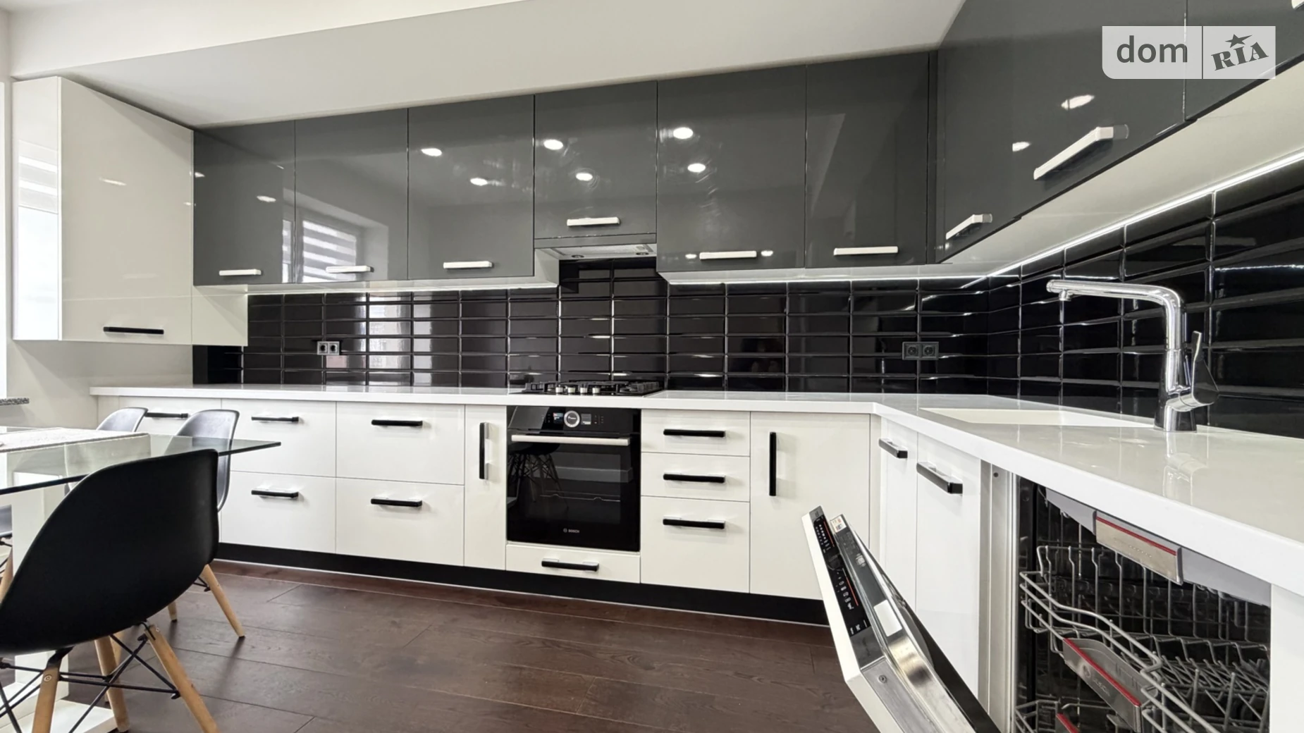 Продается 3-комнатная квартира 85 кв. м в Ровно, ул. Черновола Вячеслава, 91А - фото 3