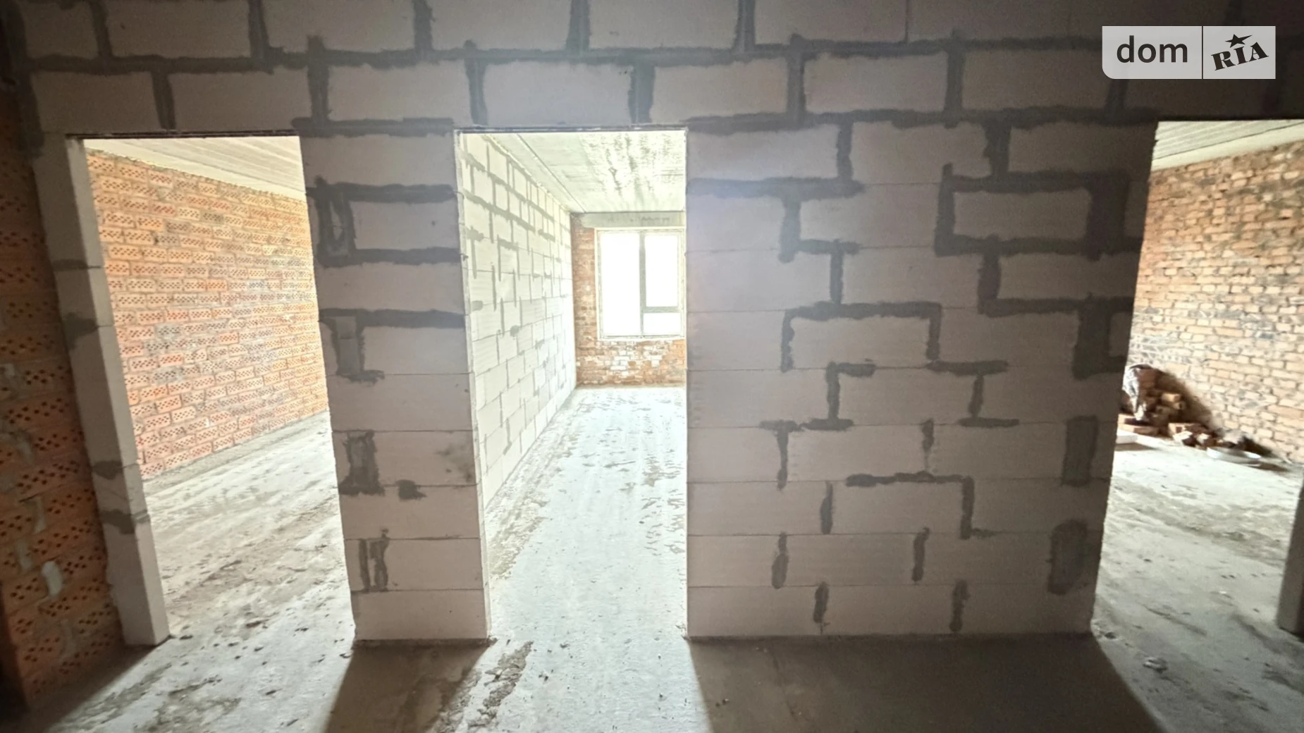 Продается 2-комнатная квартира 70.2 кв. м в Хмельницком, ул. Нижняя Береговая, 1Б - фото 2