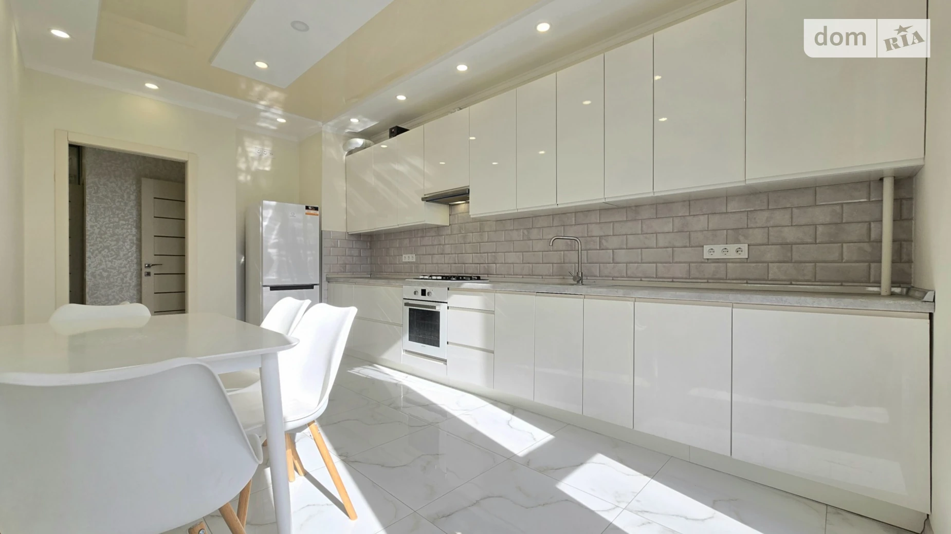 Продается 2-комнатная квартира 67 кв. м в Львове, вул. Малоголоскивская, 30 - фото 2