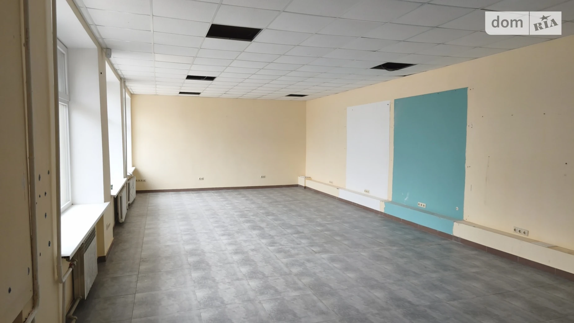 Сдается в аренду помещения свободного назначения 84 кв. м в 5-этажном здании, цена: 38000 грн - фото 3