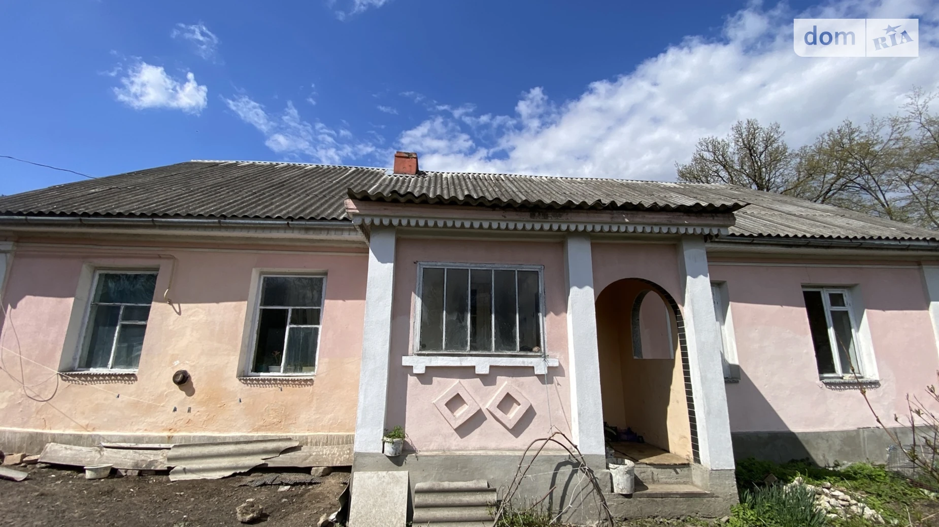 Продается одноэтажный дом 200 кв. м с беседкой, цена: 35000 € - фото 2
