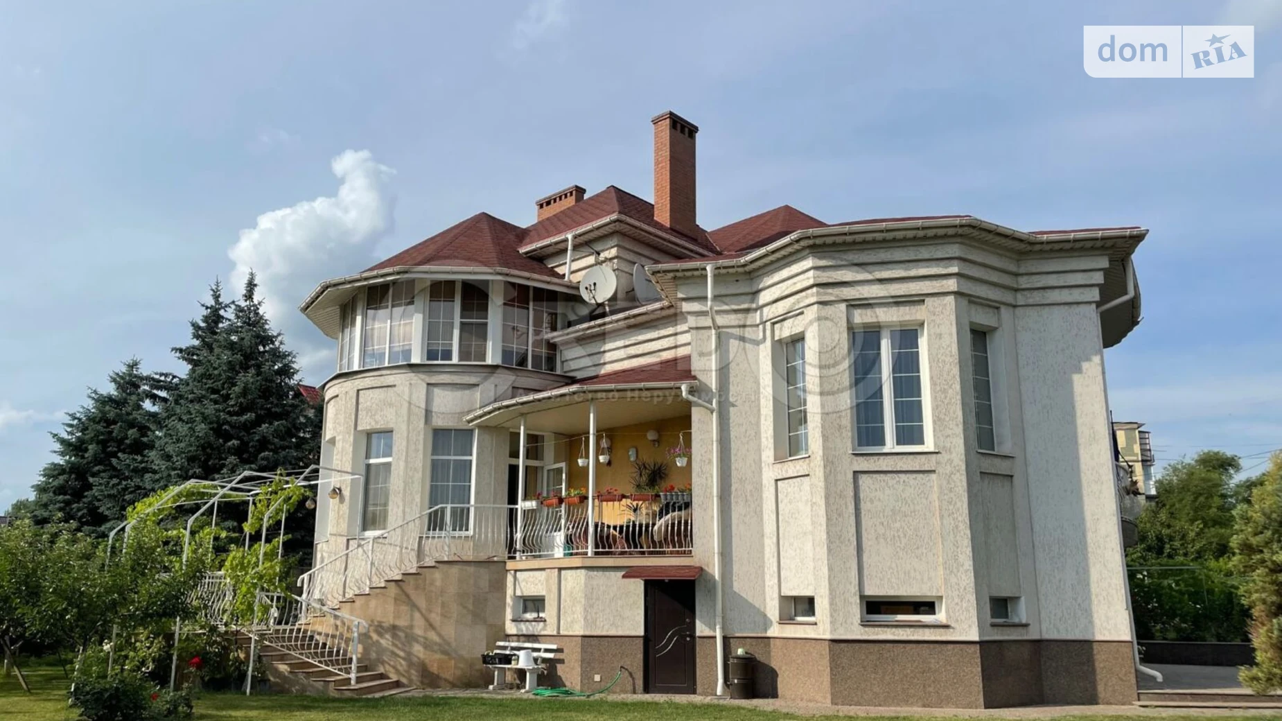 Продается дом на 2 этажа 458.2 кв. м с участком, цена: 450000 $ - фото 2