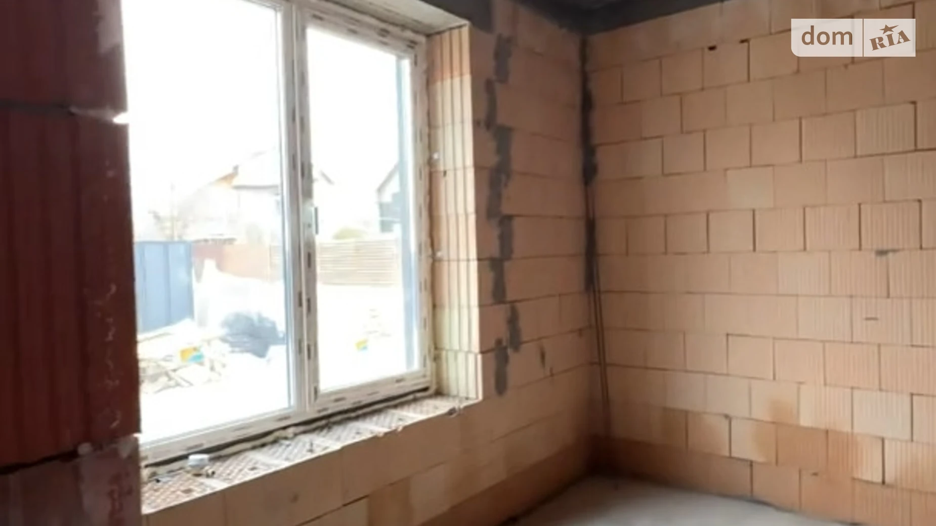 Продается дом на 2 этажа 90 кв. м с бассейном, цена: 85000 $ - фото 5