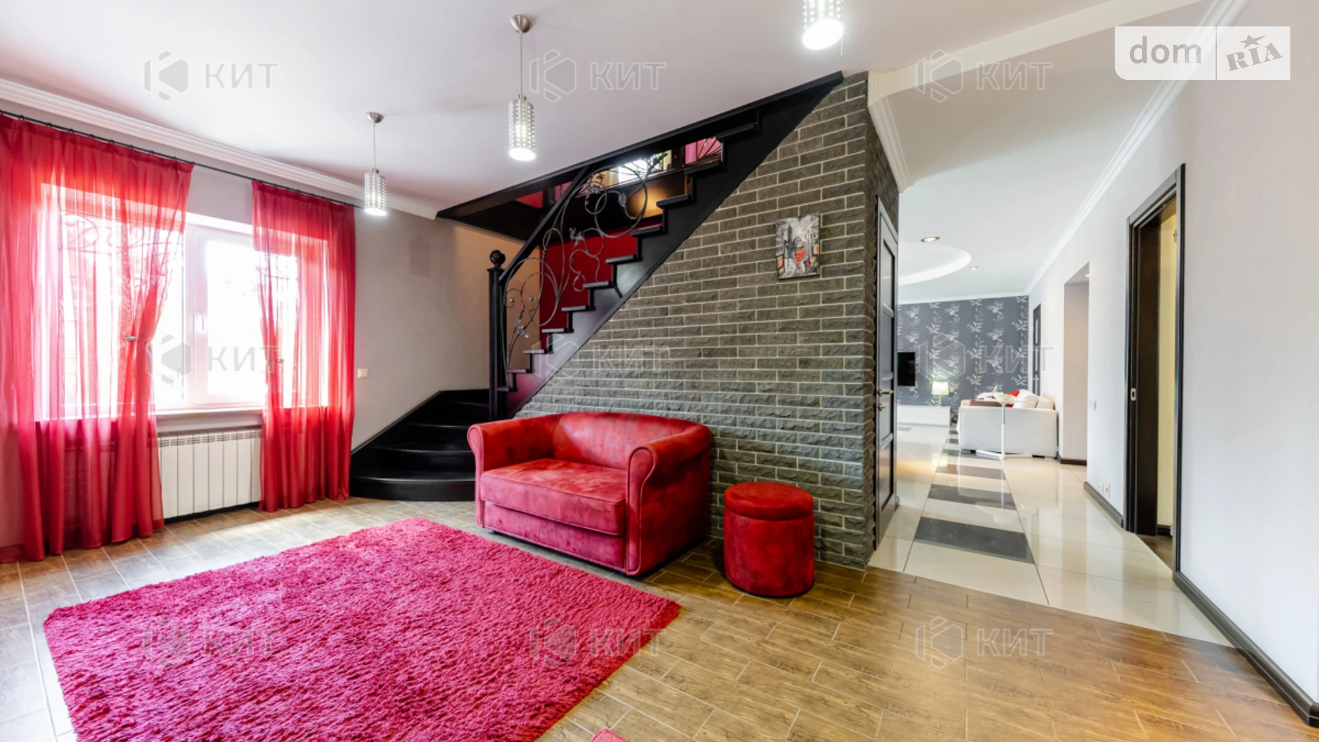 Продается дом на 2 этажа 300 кв. м с баней/сауной, цена: 195000 $ - фото 4
