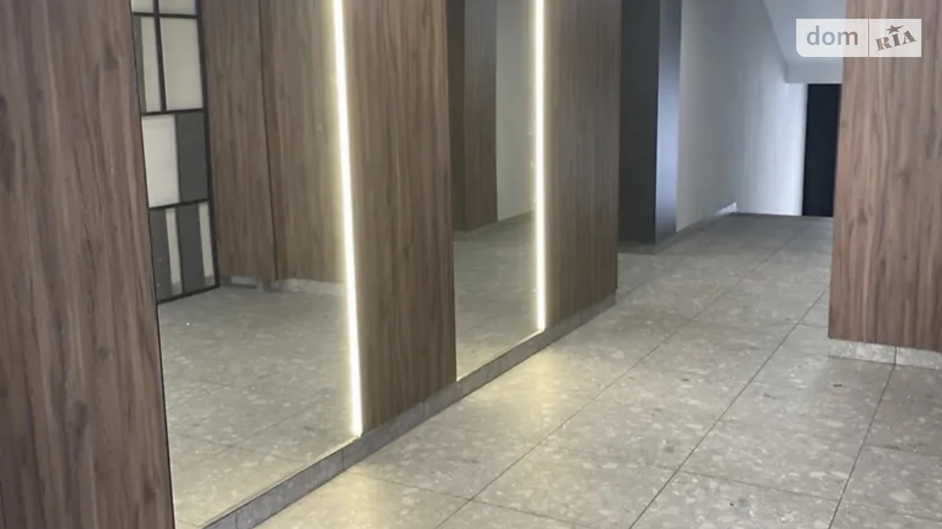 Продається 2-кімнатна квартира 68.3 кв. м у Хмельницькому, просп. Миру, 96 - фото 5