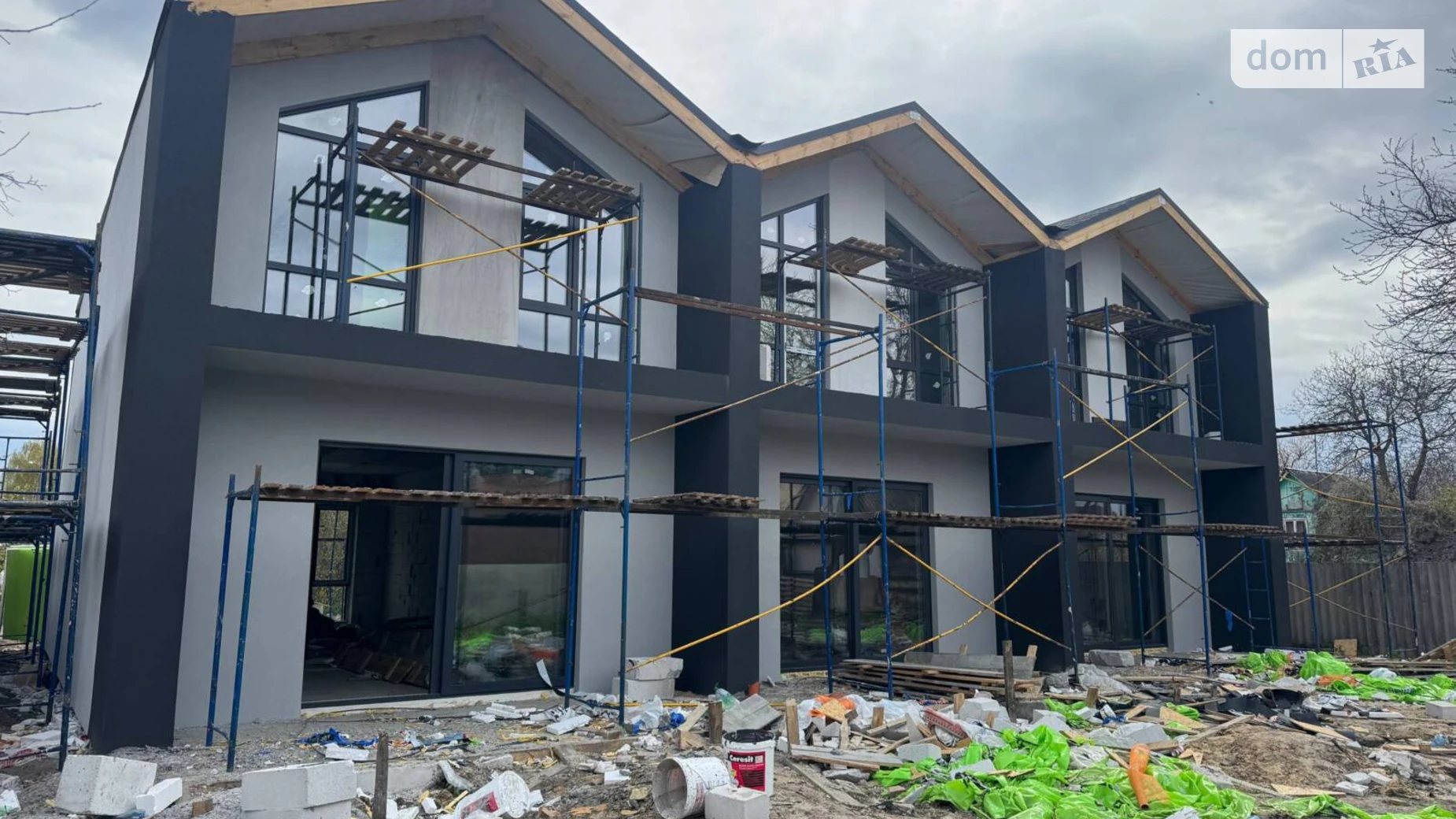 Продается дом на 2 этажа 120 кв. м с беседкой, цена: 100000 $ - фото 2