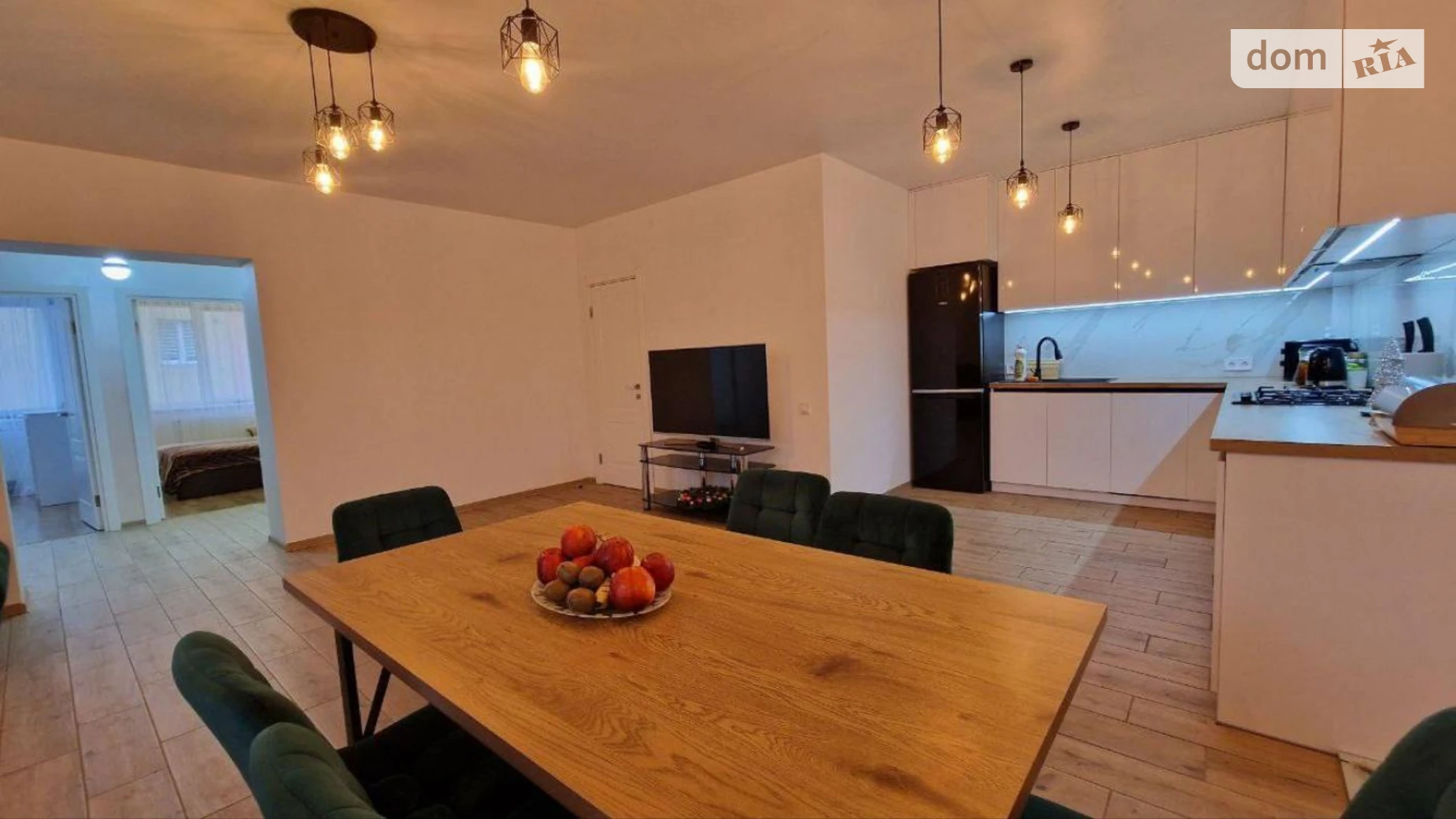 Продается 3-комнатная квартира 100 кв. м в Дрогобыче, ул. Тараса Шевченка, 5 - фото 3