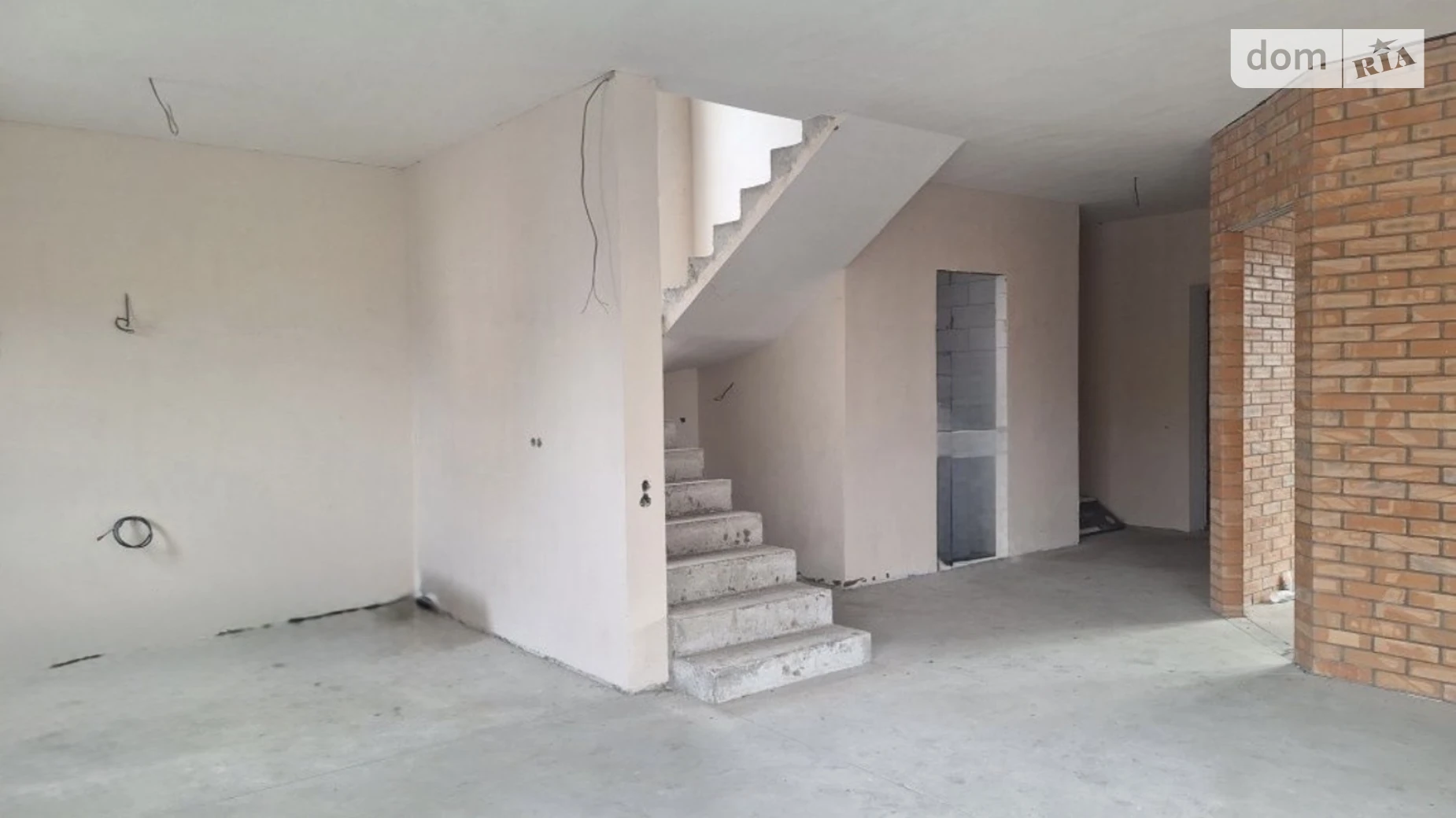 Продается дом на 2 этажа 115 кв. м с подвалом, цена: 85000 $ - фото 2