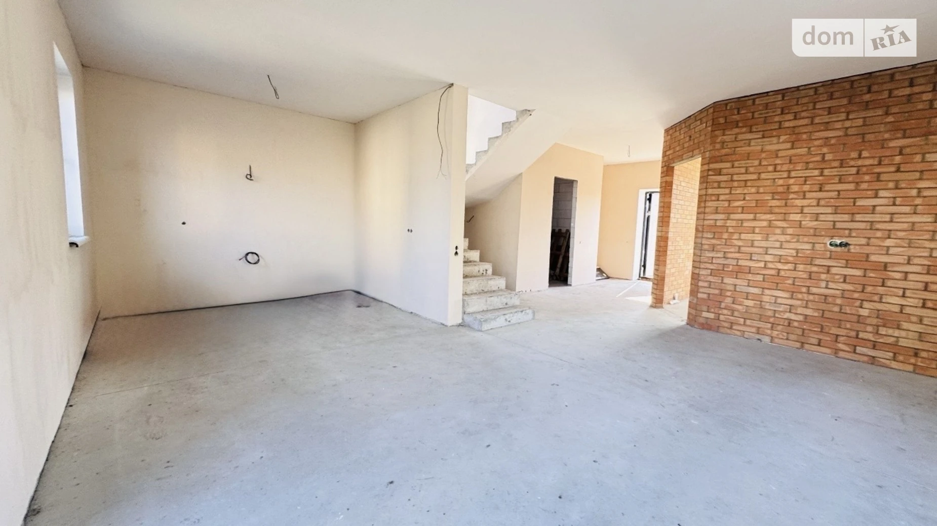 Продается дом на 2 этажа 115 кв. м с подвалом, цена: 85000 $ - фото 3