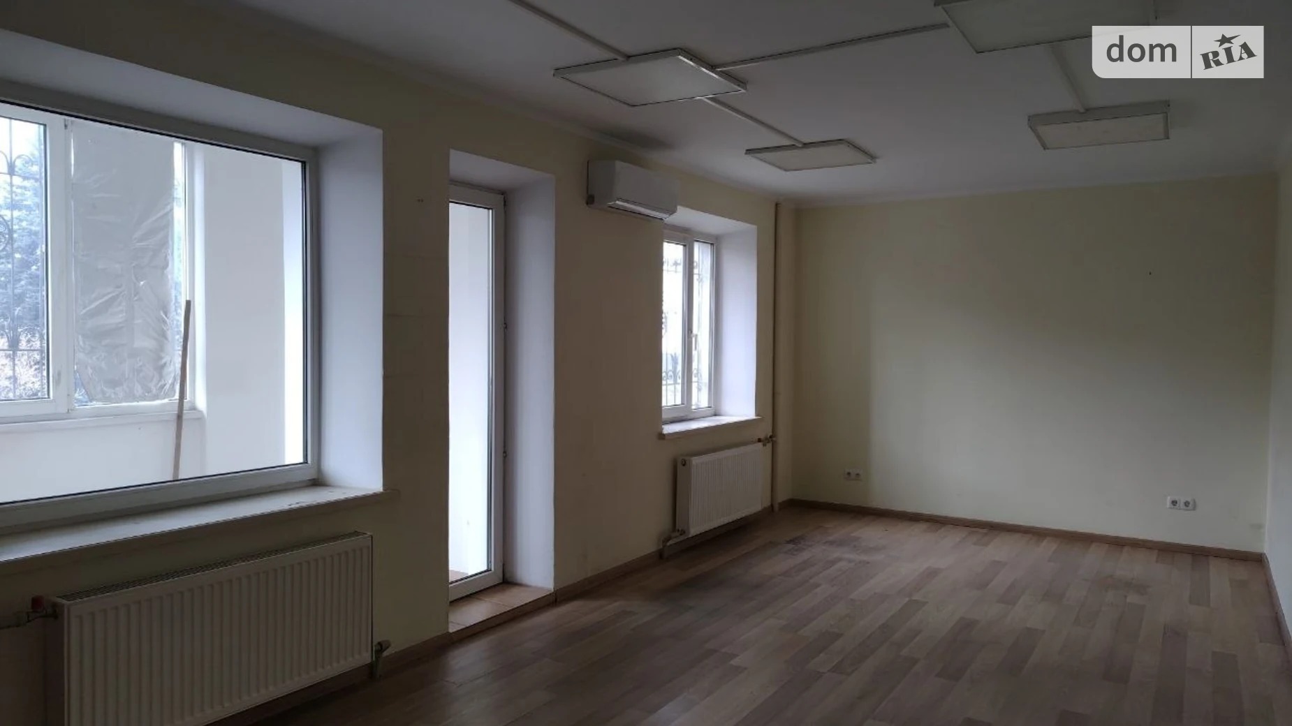 Сдается в аренду офис 124 кв. м в бизнес-центре, цена: 31000 грн - фото 3