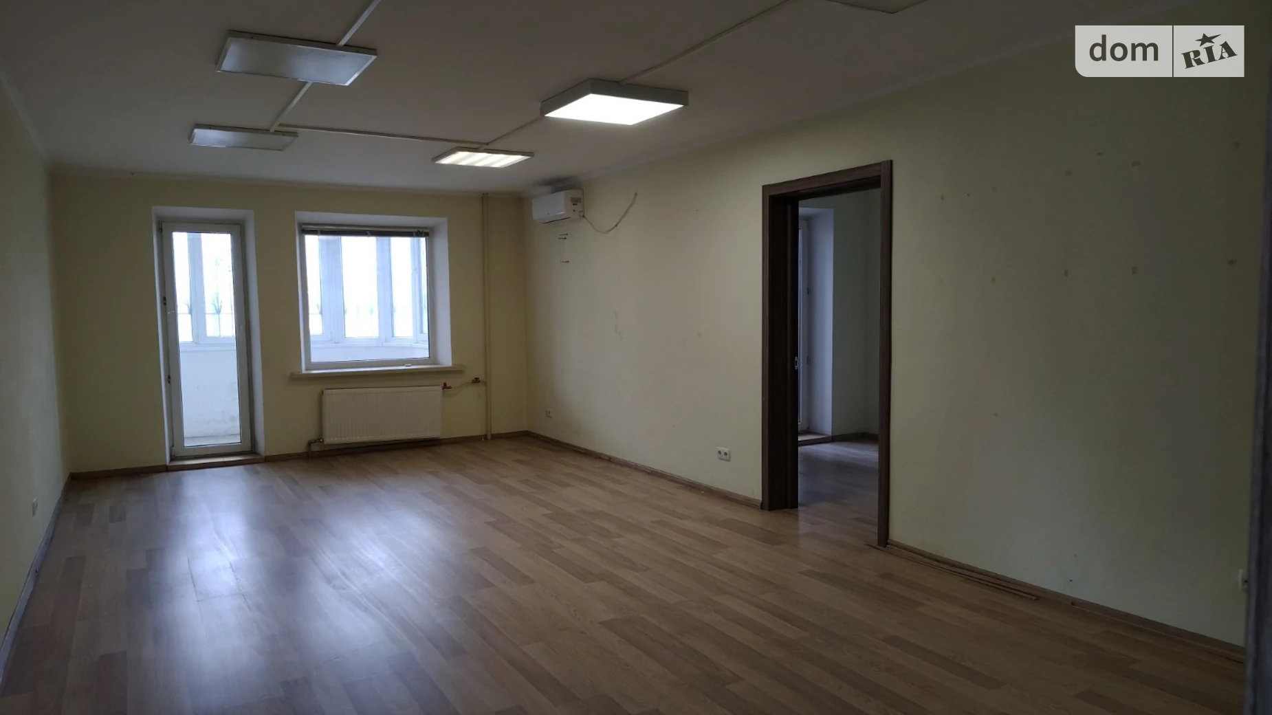 Сдается в аренду офис 124 кв. м в бизнес-центре, цена: 31000 грн - фото 2
