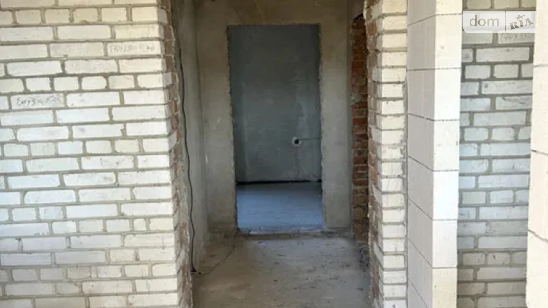 Продается дом на 2 этажа 100 кв. м с гаражом, цена: 75000 $ - фото 3