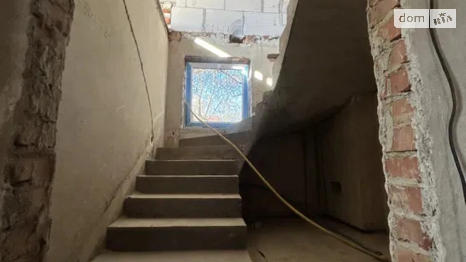 Продается дом на 2 этажа 100 кв. м с гаражом, цена: 75000 $ - фото 4