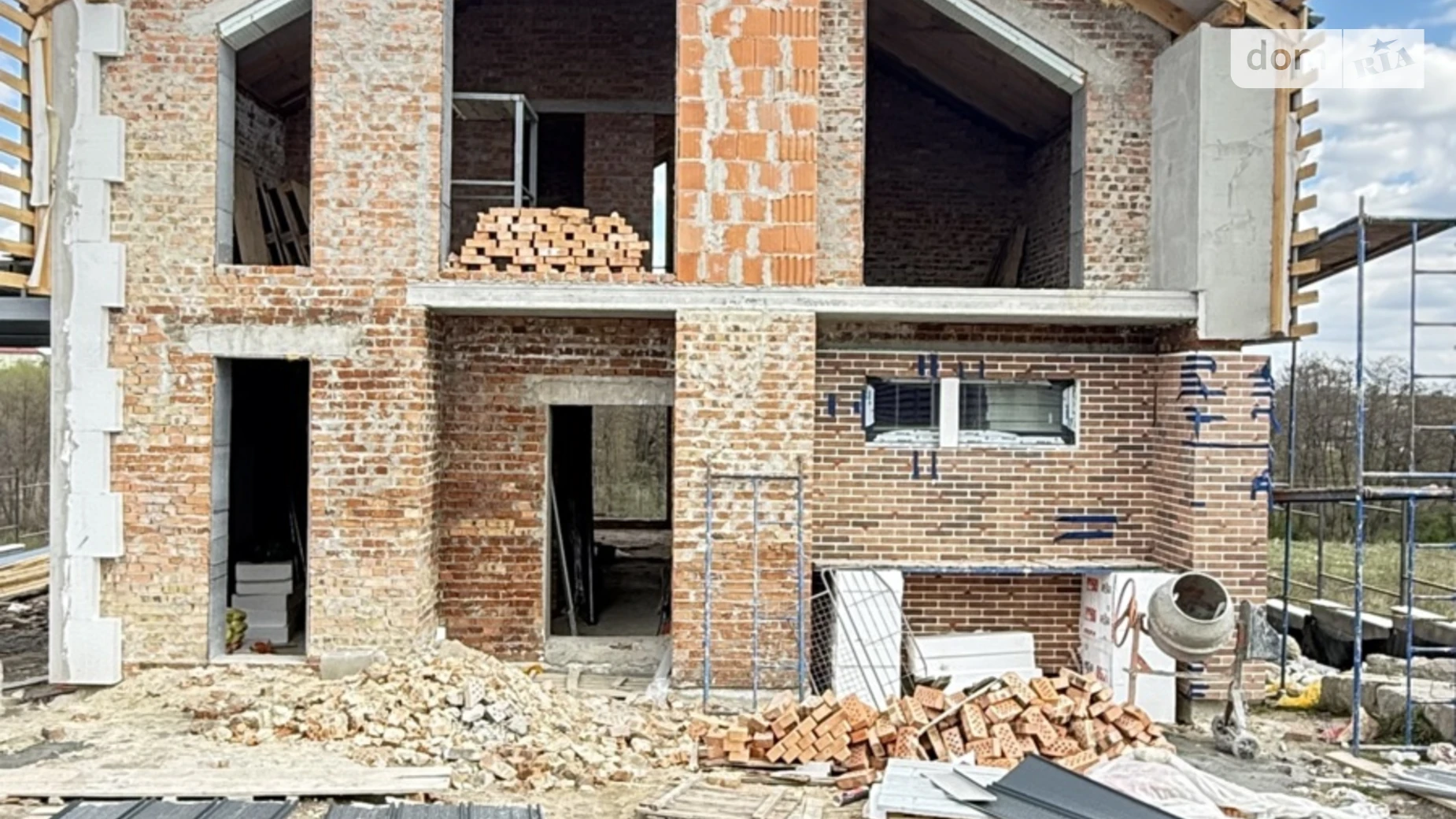 Продается дом на 2 этажа 220 кв. м с мебелью, цена: 220000 $ - фото 4