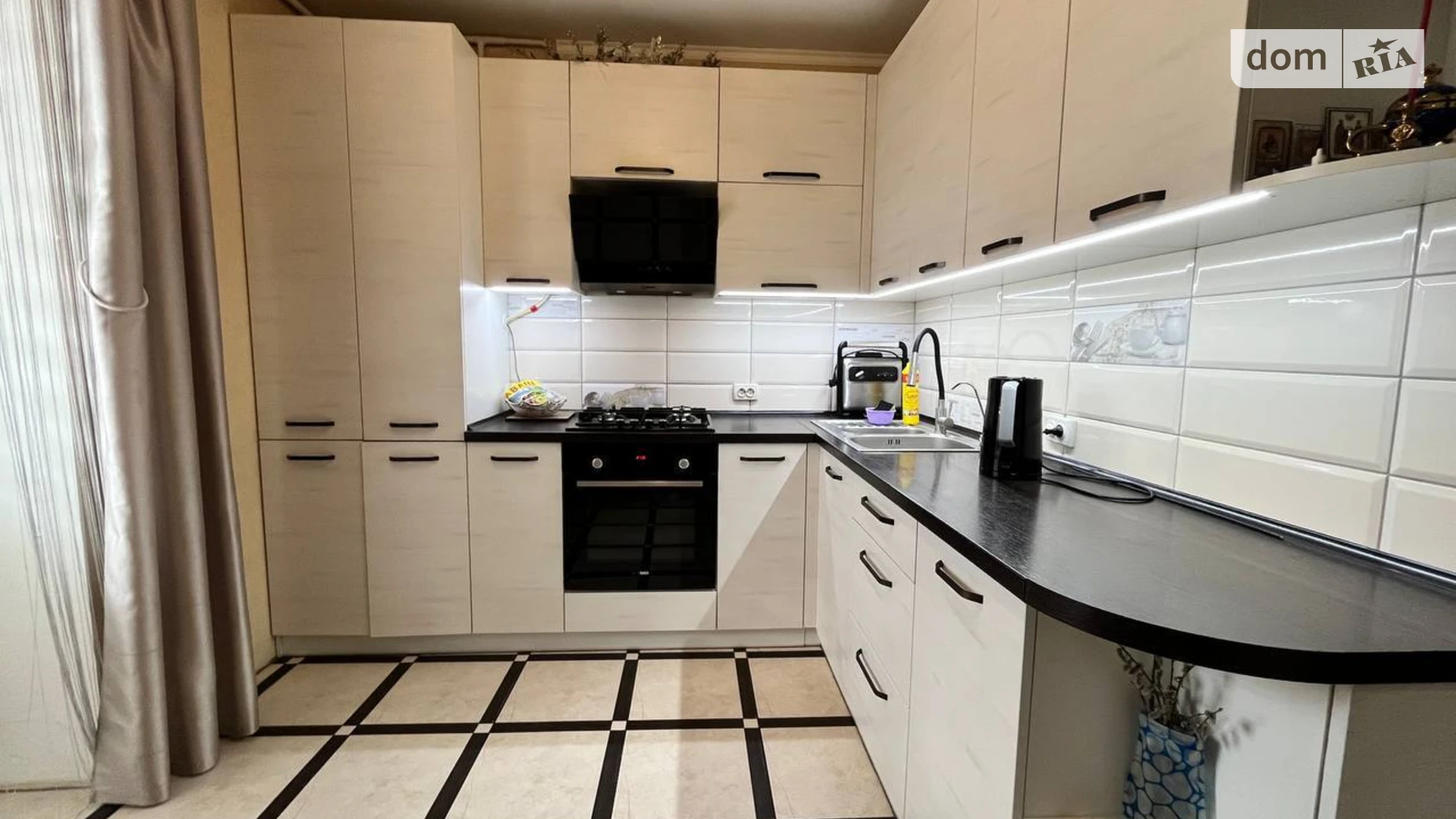 Продается 1-комнатная квартира 36.7 кв. м в Полтаве, ул. Бедного Александра - фото 3