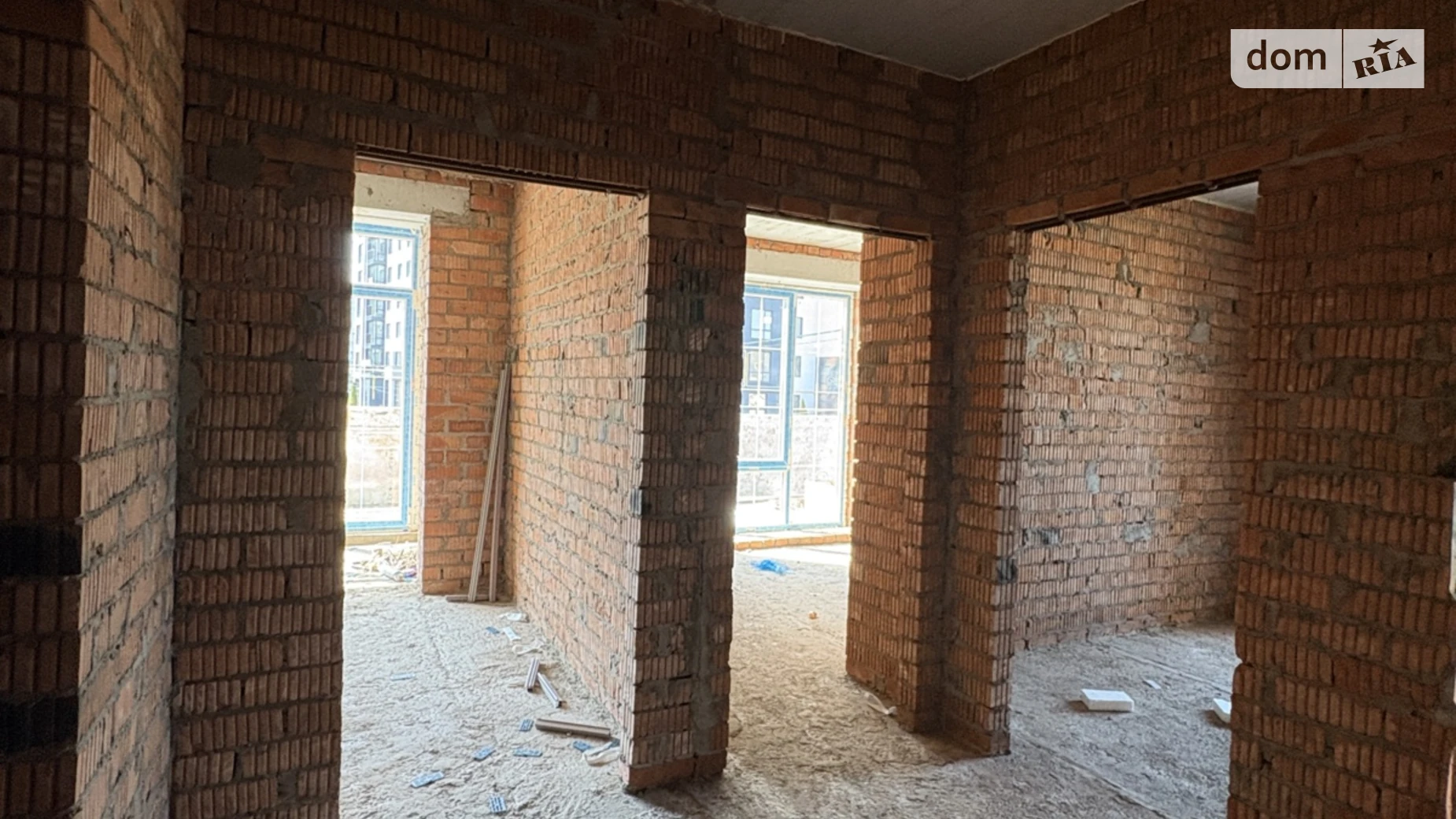 Продается 2-комнатная квартира 60.3 кв. м в Буче, ул. Степана Рудницкого - фото 2