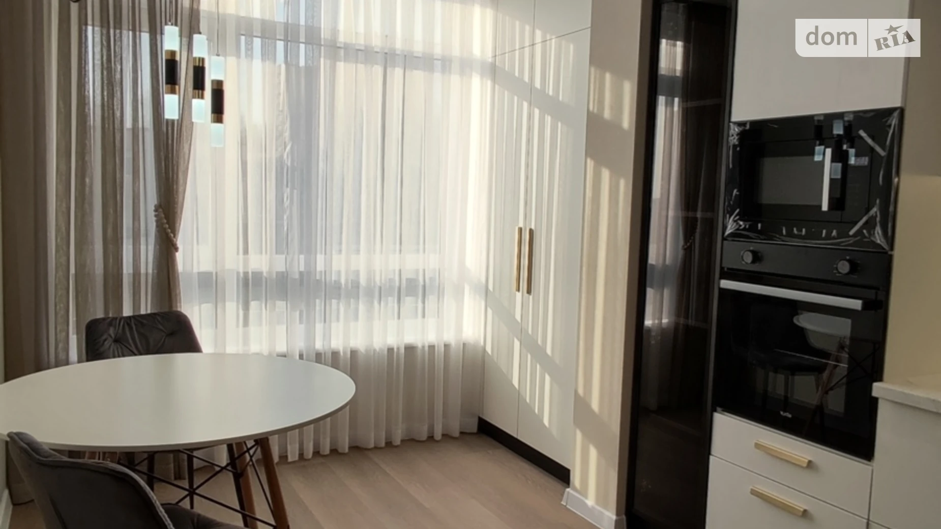 Продается 1-комнатная квартира 43.5 кв. м в Хмельницком, ул. Свободы, 10А - фото 2