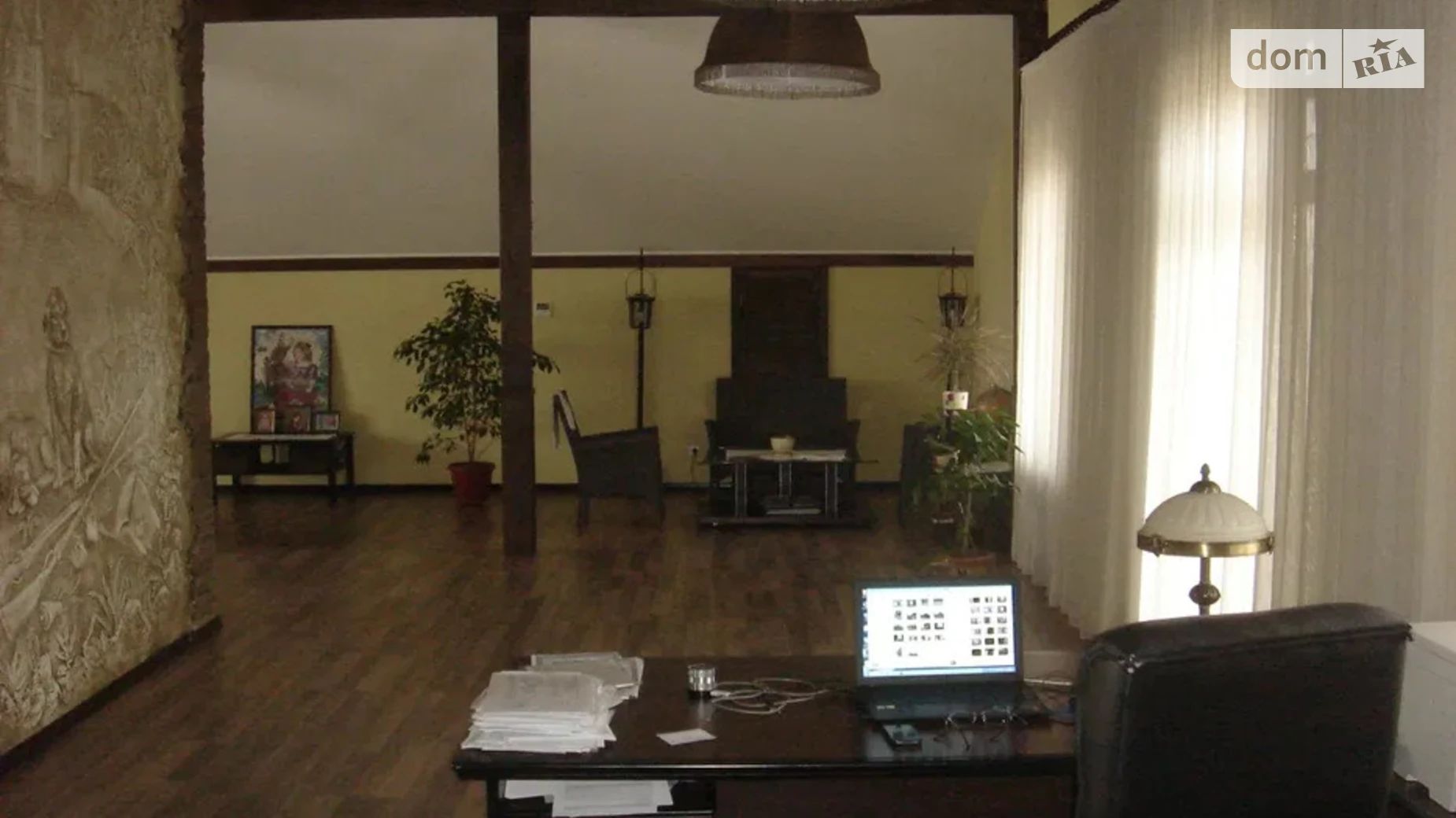 Продается дом на 2 этажа 350 кв. м с камином, цена: 500000 $ - фото 5