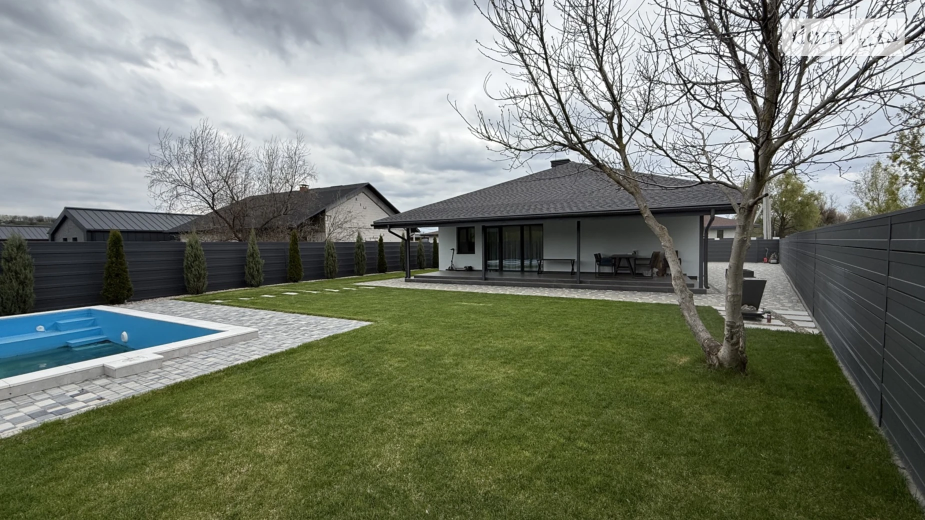 Продается одноэтажный дом 127 кв. м с баней/сауной, цена: 245000 $ - фото 5