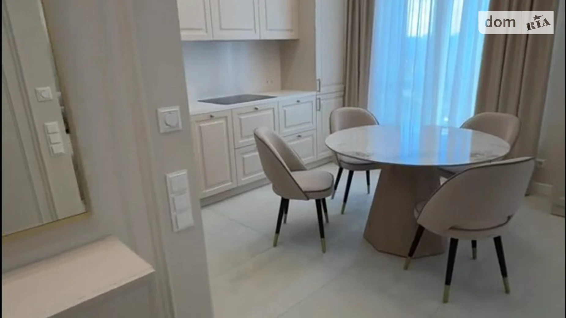 Сдается в аренду 2-комнатная квартира 50 кв. м в Киеве, ул. Драгоманова, 4 - фото 2