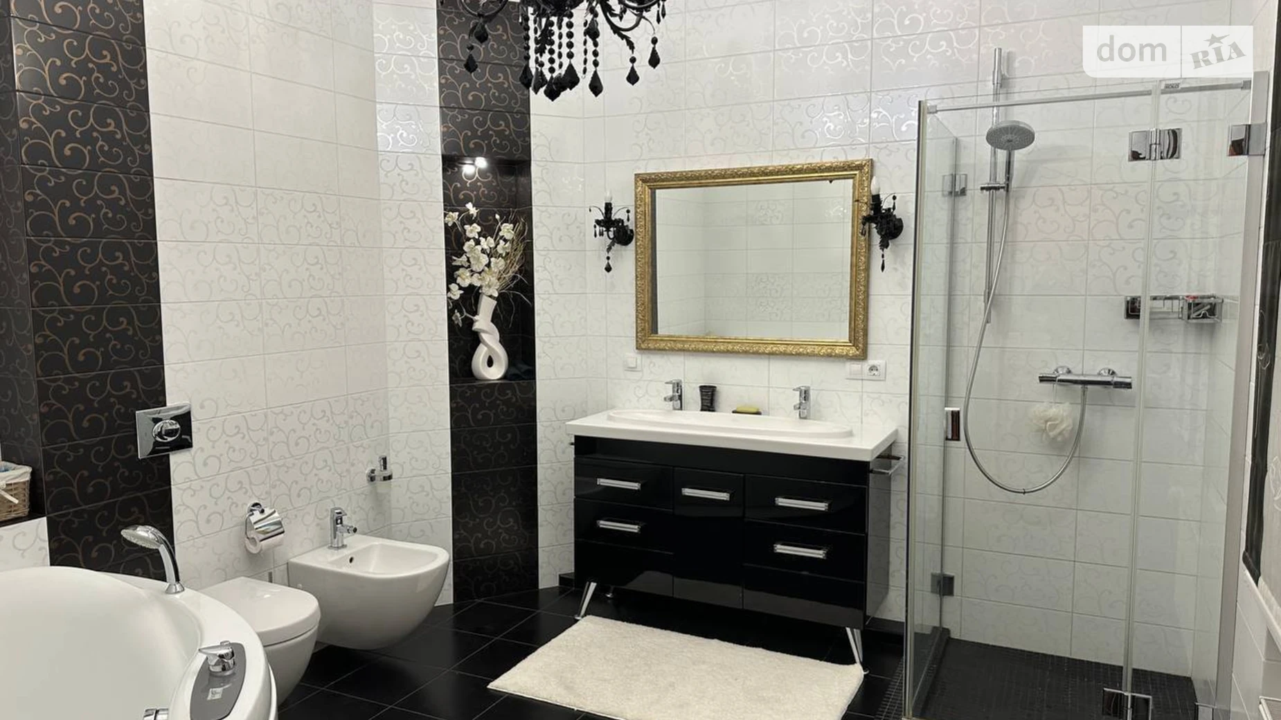Сдается в аренду дом на 2 этажа 400 кв. м с балконом, цена: 1800 $ - фото 3