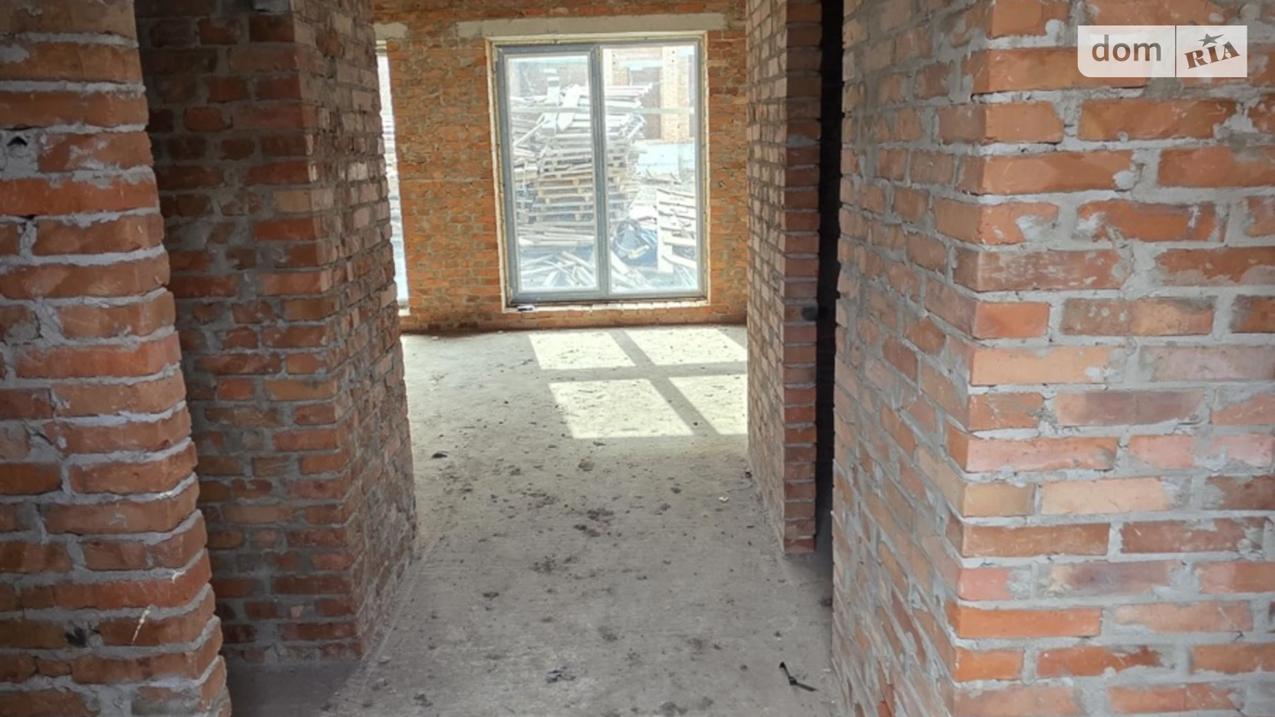 мас. Макарова Авторынок Ровно, цена: 65000 $ - фото 3