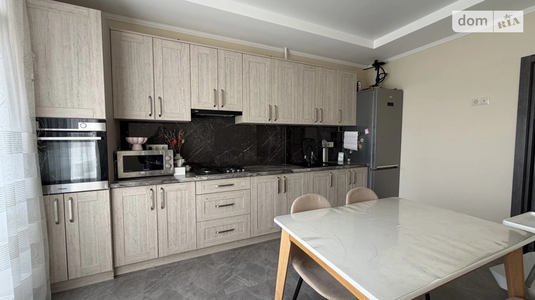 Сдается в аренду 1-комнатная квартира 52 кв. м в Ивано-Франковске, ул. Гетьмана Ивана Мазепы, 164 корпус 3 - фото 3