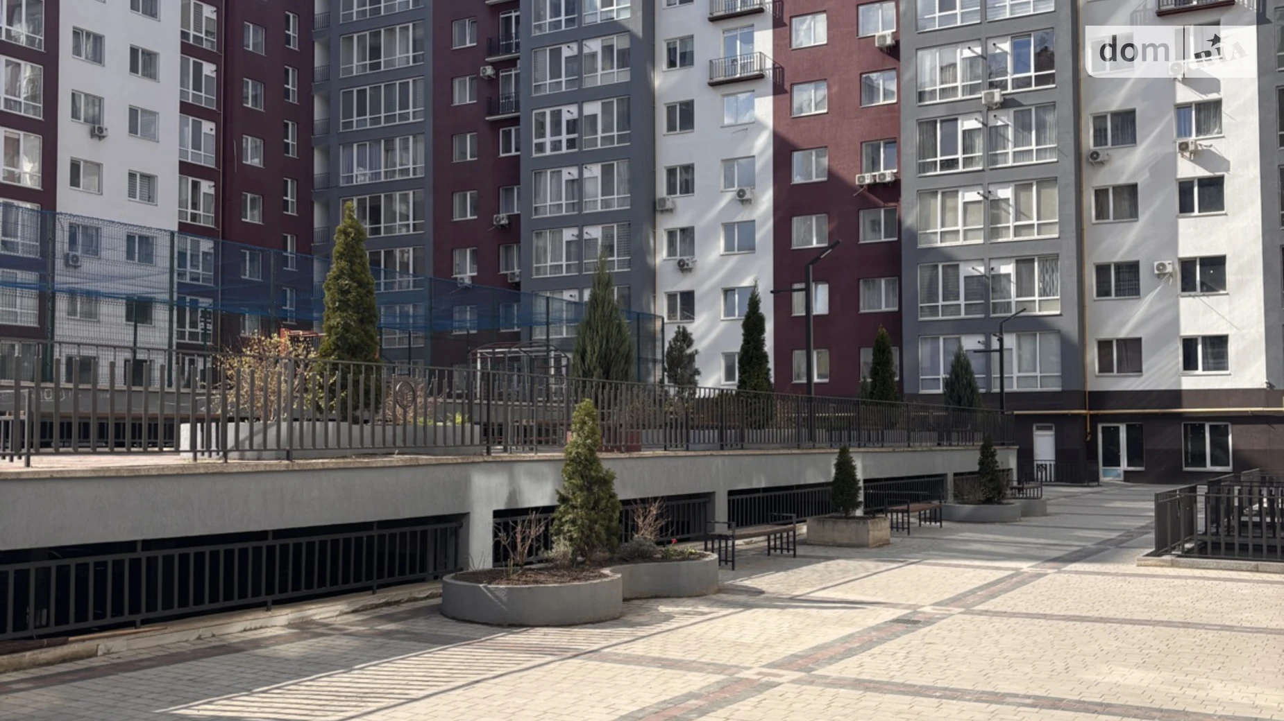 Продается 2-комнатная квартира 74 кв. м в Ивано-Франковске, ул. Княгинин, 44 - фото 5