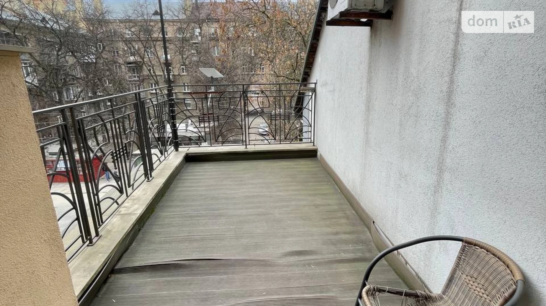 Сдается в аренду офис 117 кв. м в бизнес-центре, цена: 1100 $ - фото 5