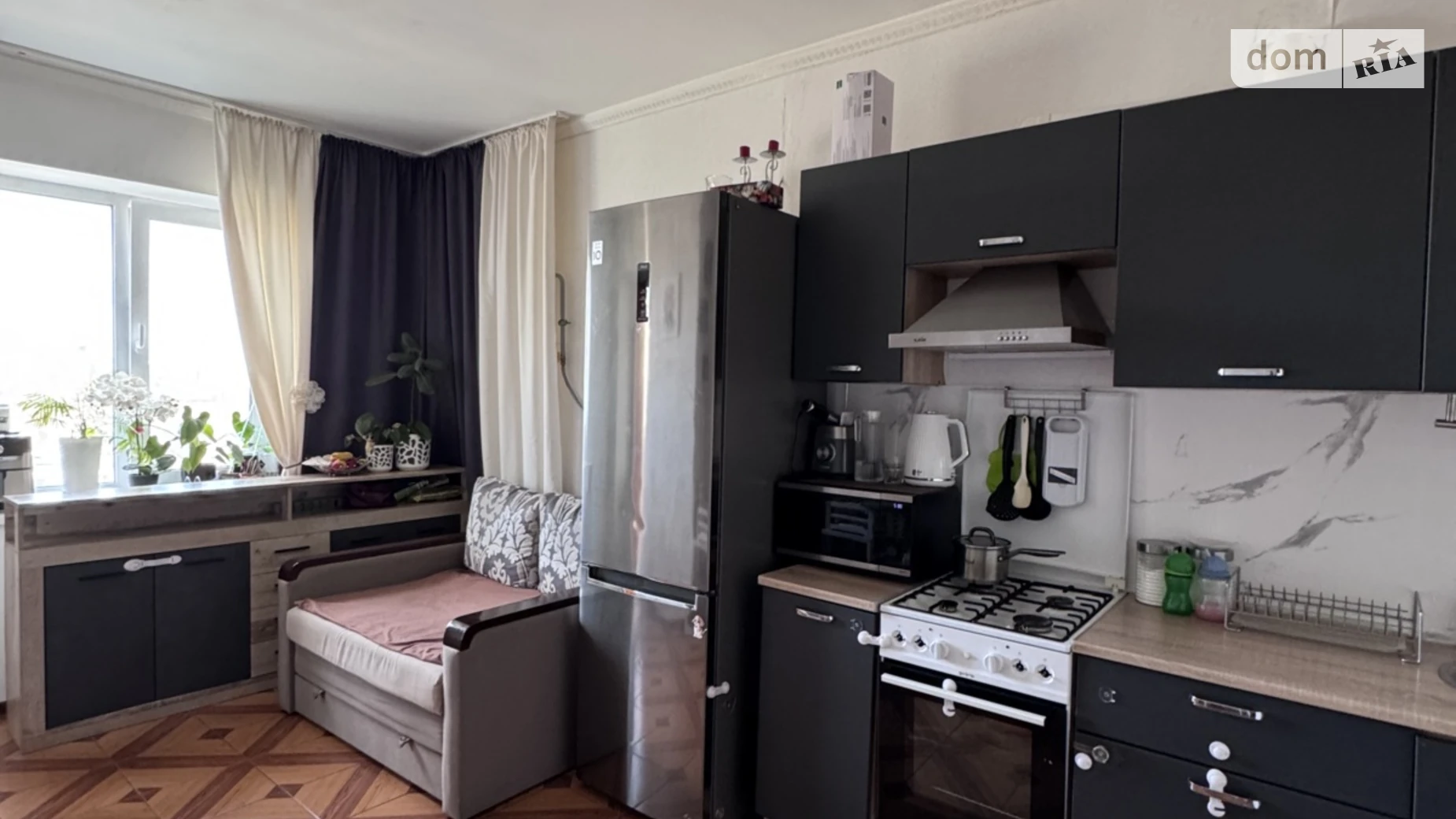 Продается 1-комнатная квартира 52.6 кв. м в Борисполе, ул. Головатого, 77Б - фото 2