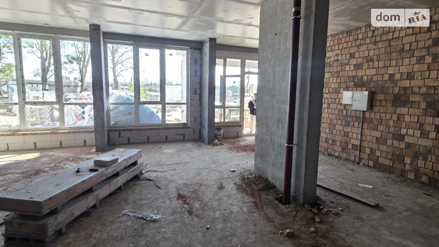 Продается офис 78 кв. м в бизнес-центре, цена: 163800 $ - фото 2