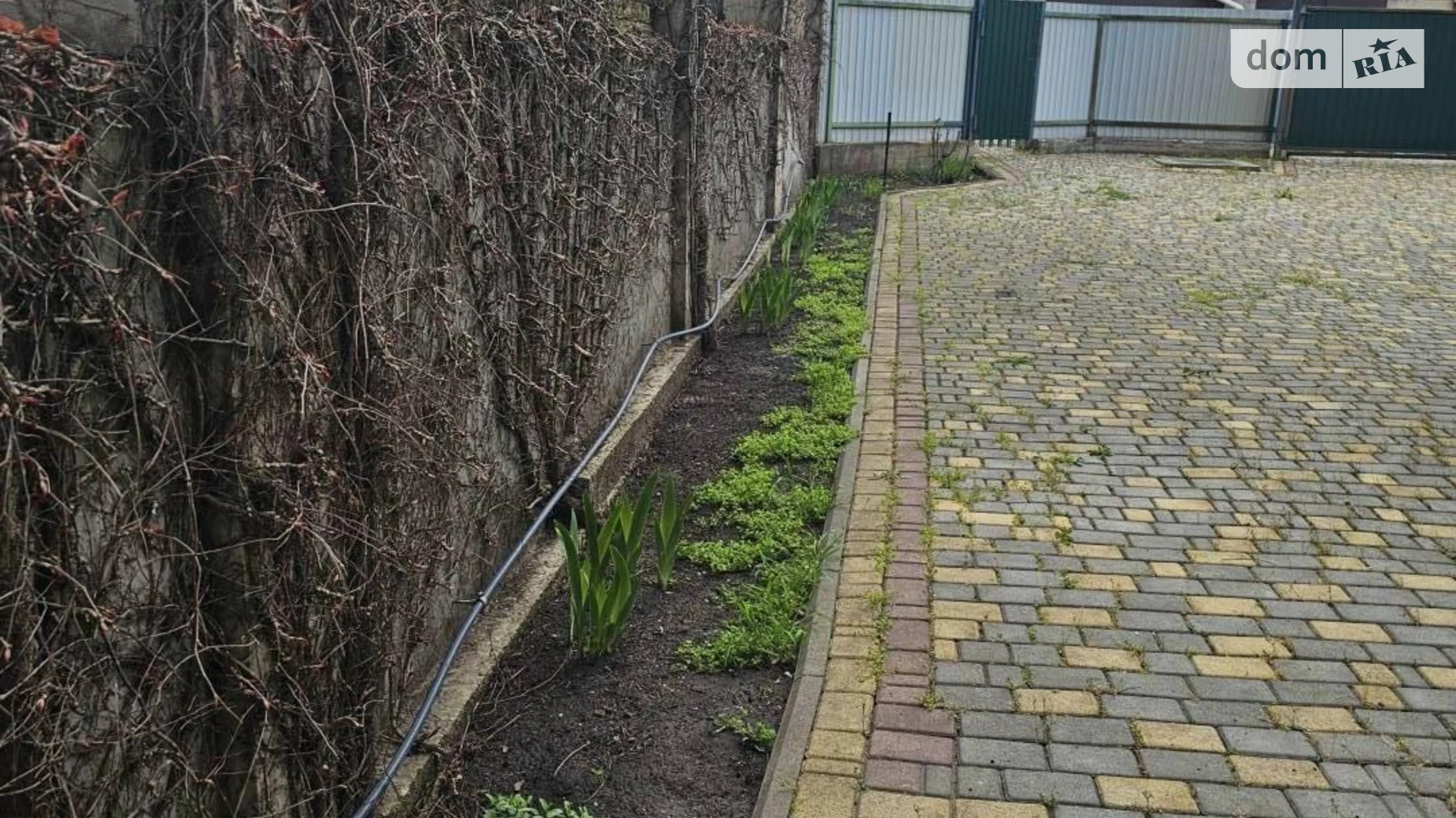 Продается дом на 3 этажа 284.4 кв. м с мебелью, цена: 475000 $ - фото 2