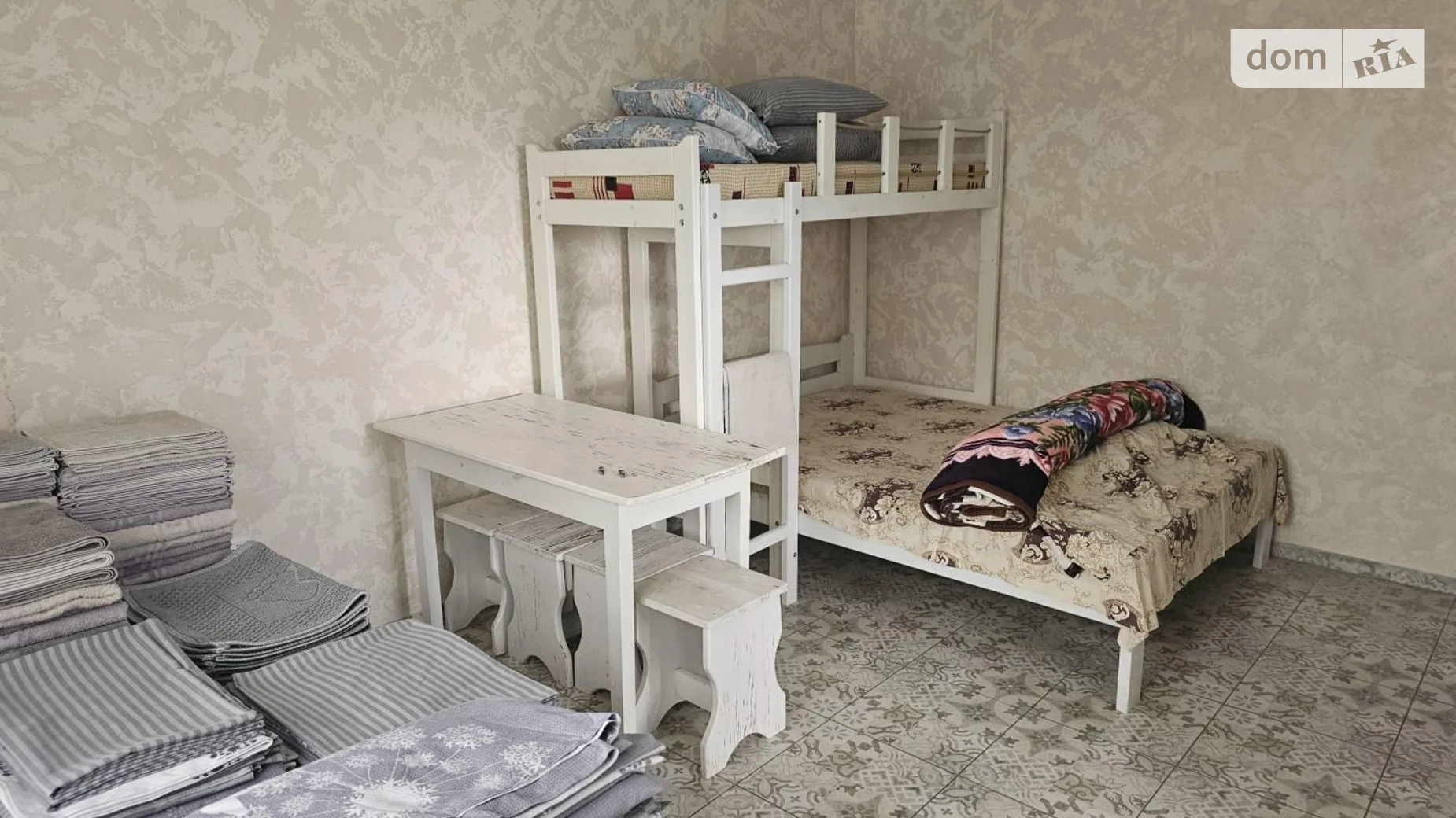 Продается дом на 3 этажа 284.4 кв. м с мебелью, цена: 475000 $ - фото 3