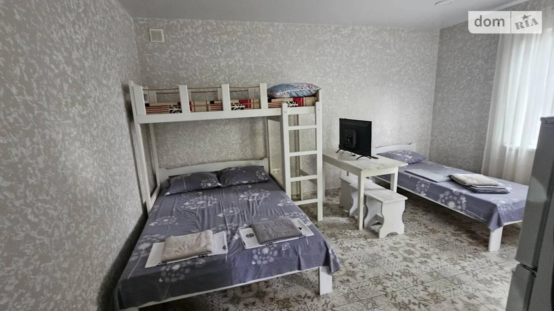 Продается дом на 3 этажа 284.4 кв. м с мебелью, цена: 475000 $ - фото 5